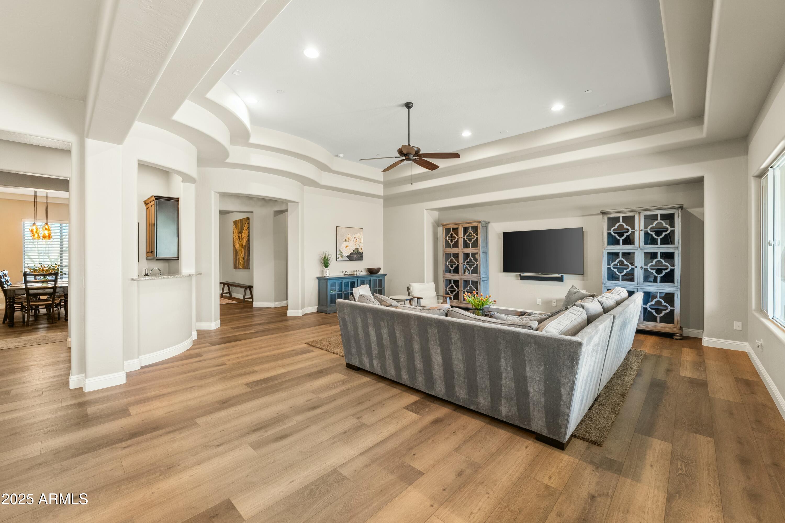 6015 E CALLE DE LAS ESTRELLAS --