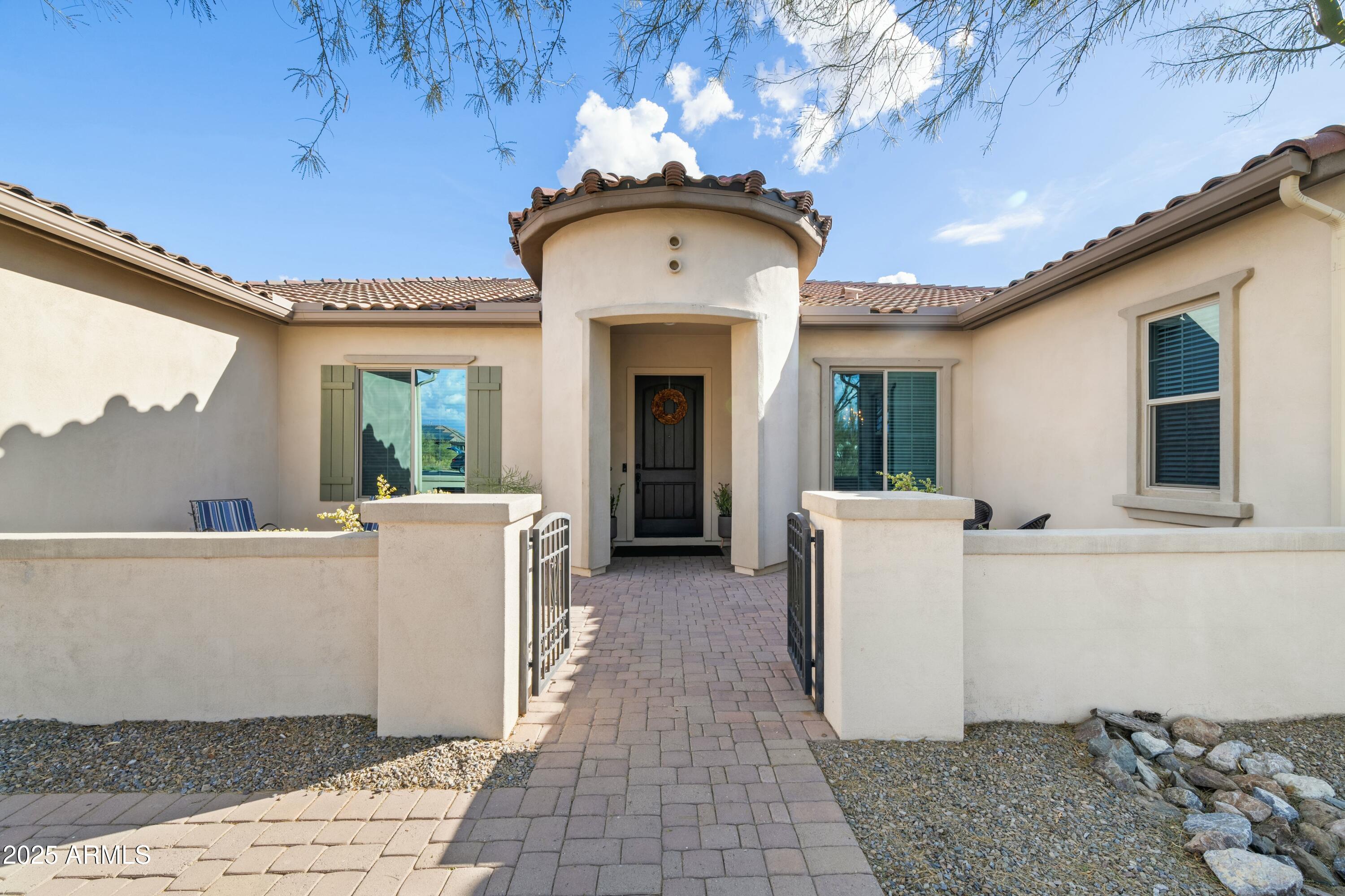 6015 E CALLE DE LAS ESTRELLAS --