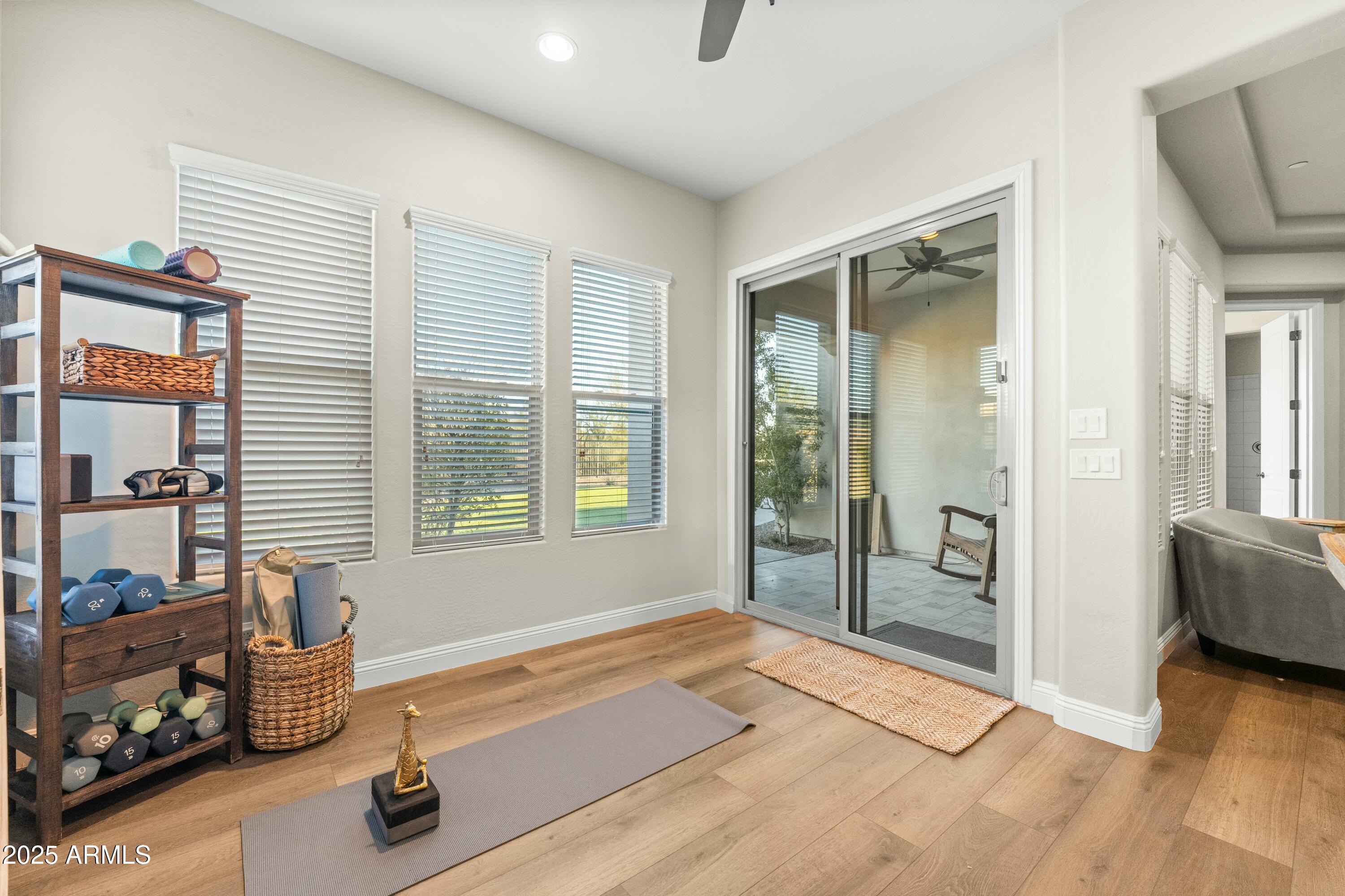 6015 E CALLE DE LAS ESTRELLAS --