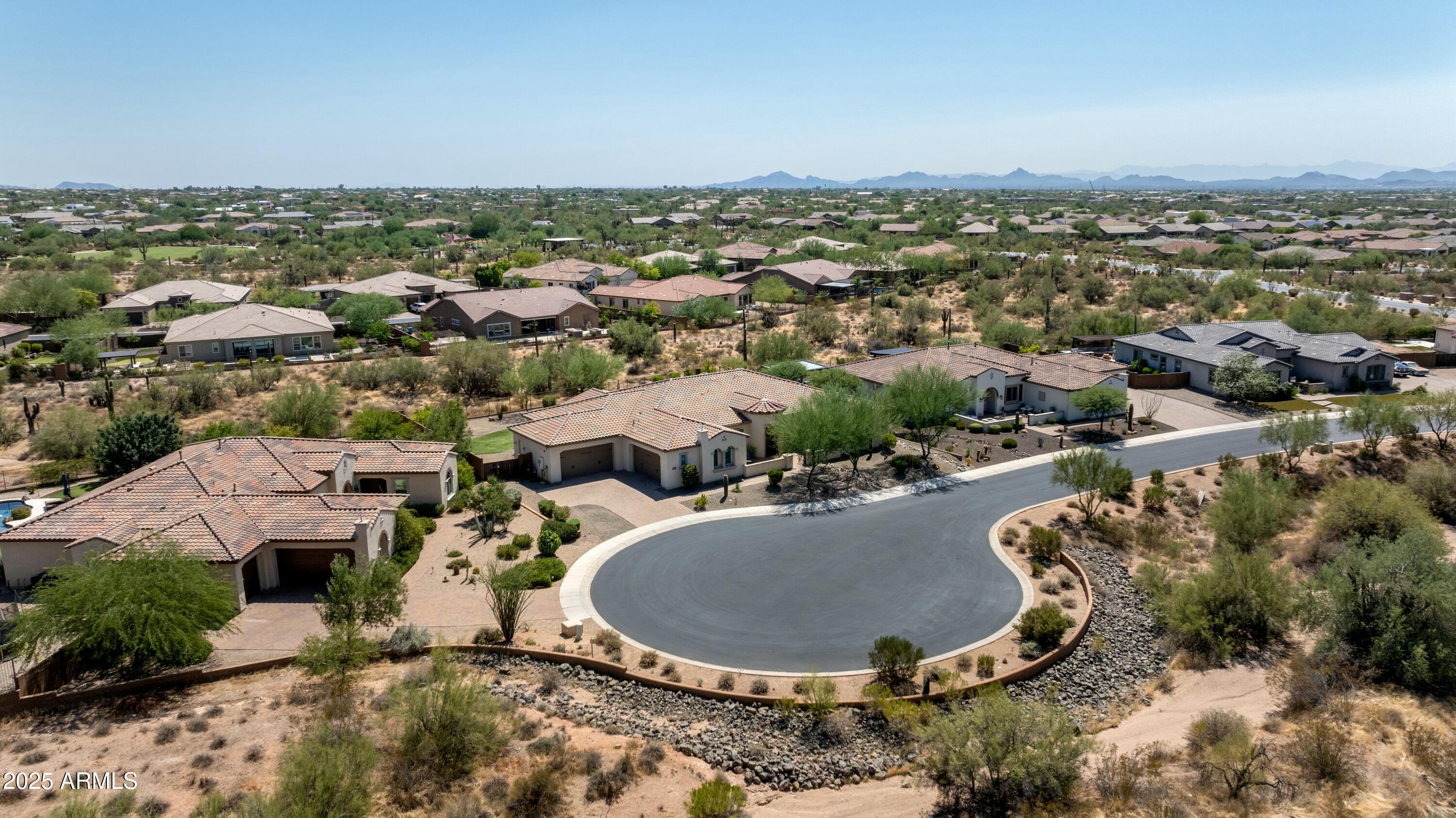 6015 E CALLE DE LAS ESTRELLAS --