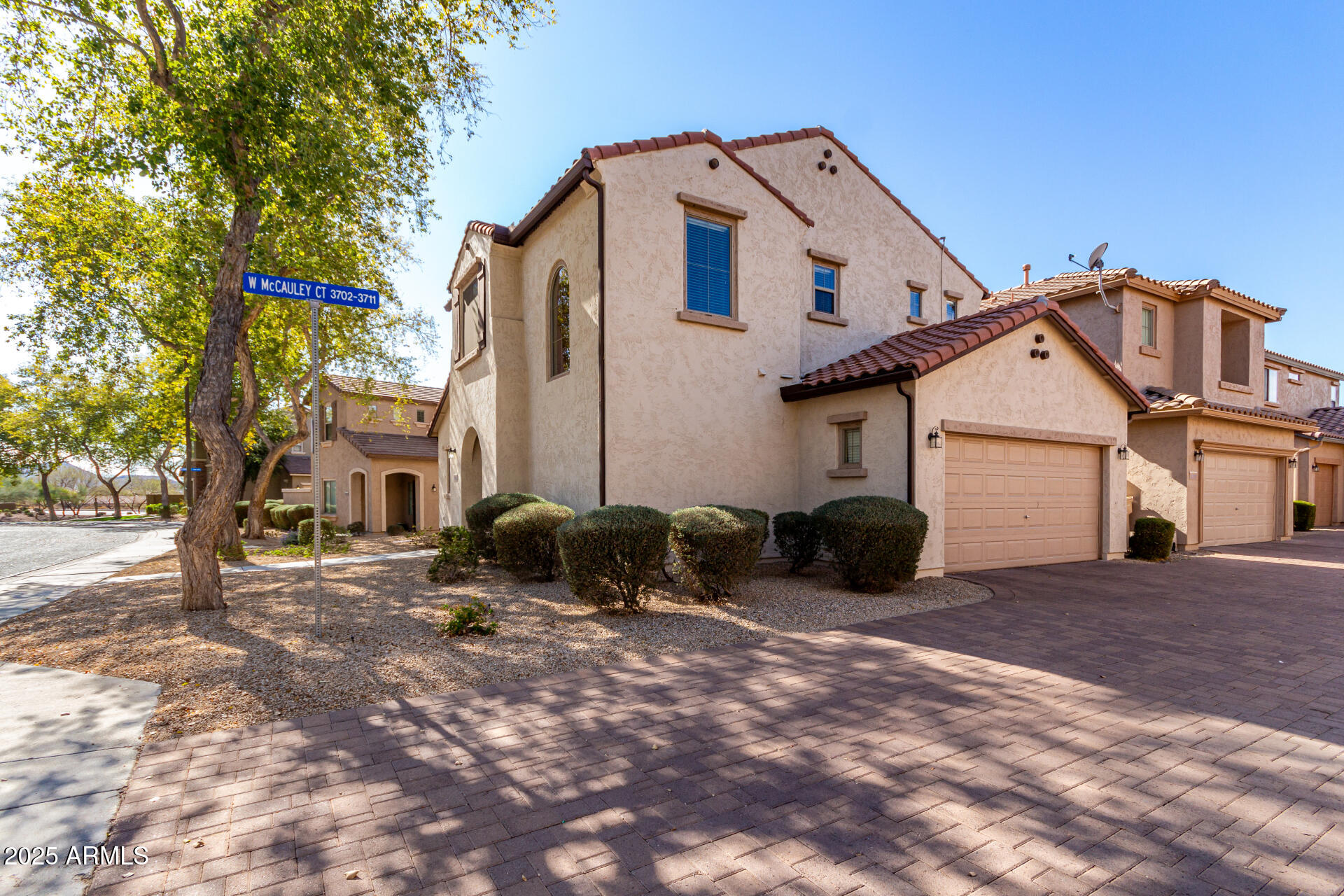 3703 W MCCAULEY Court