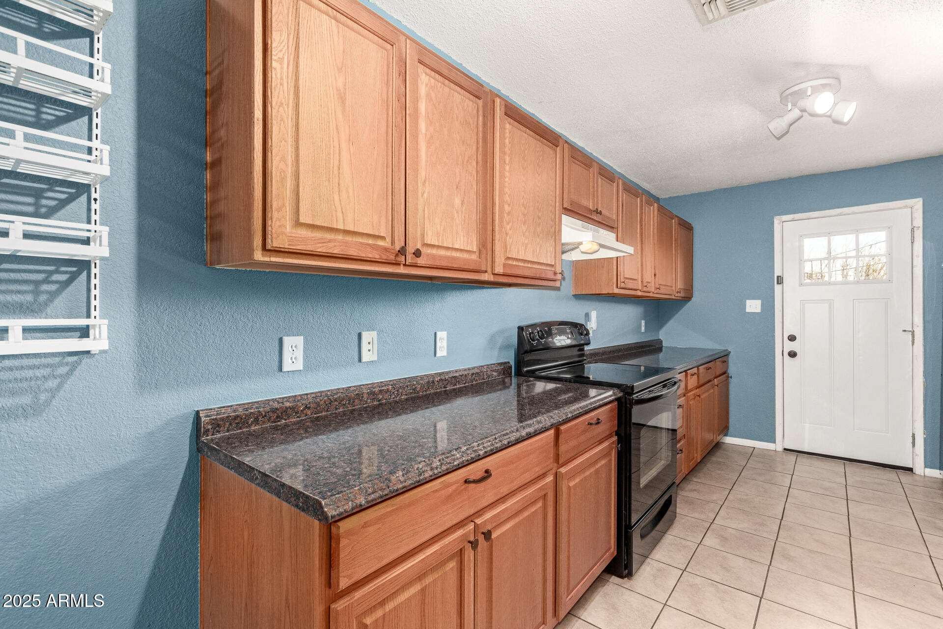 5715 W HEATHERBRAE Drive