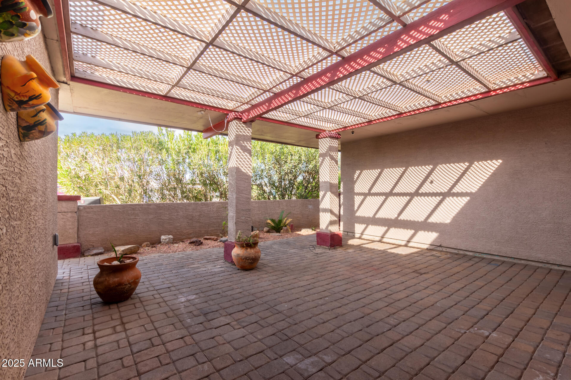 5715 W HEATHERBRAE Drive