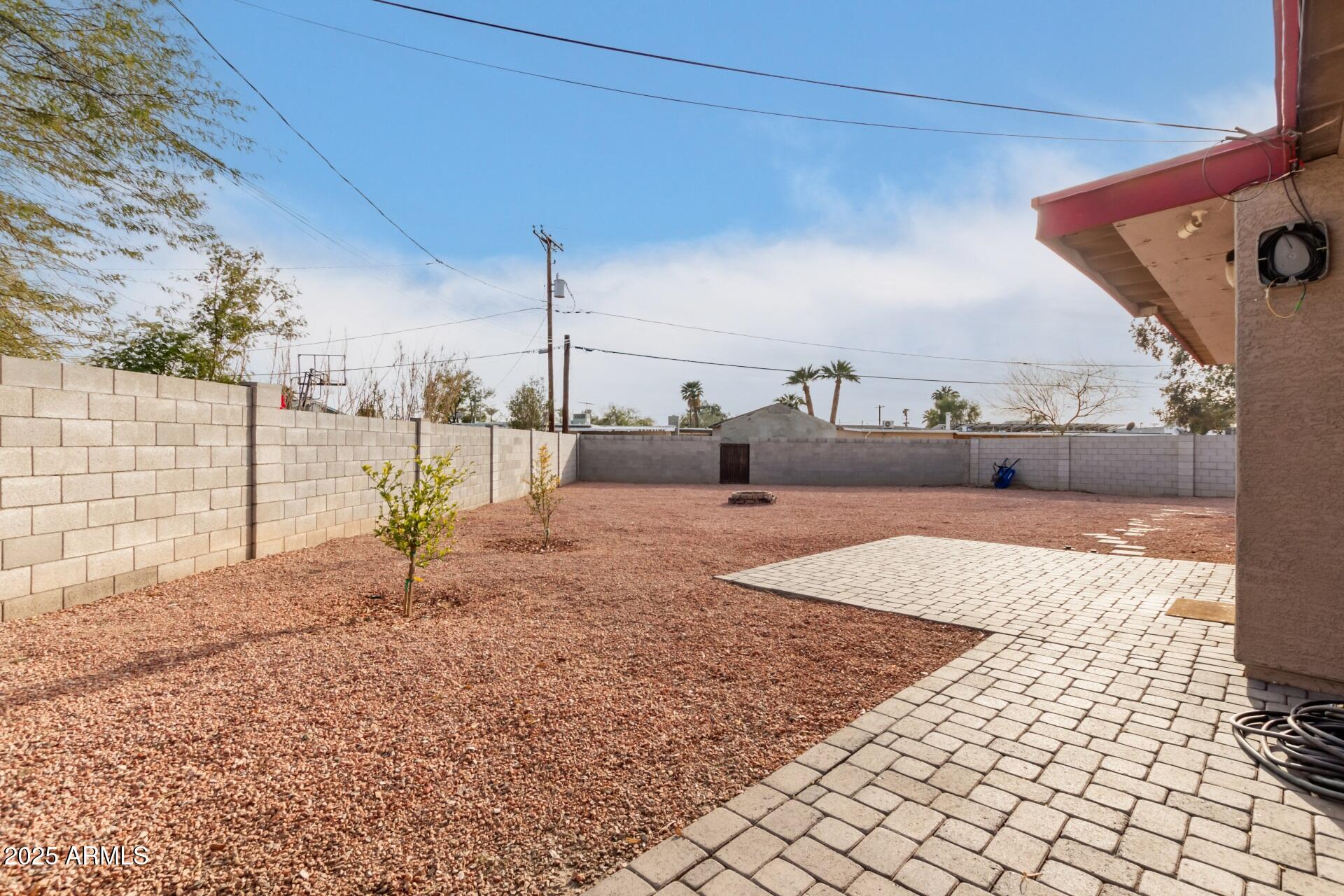 5715 W HEATHERBRAE Drive