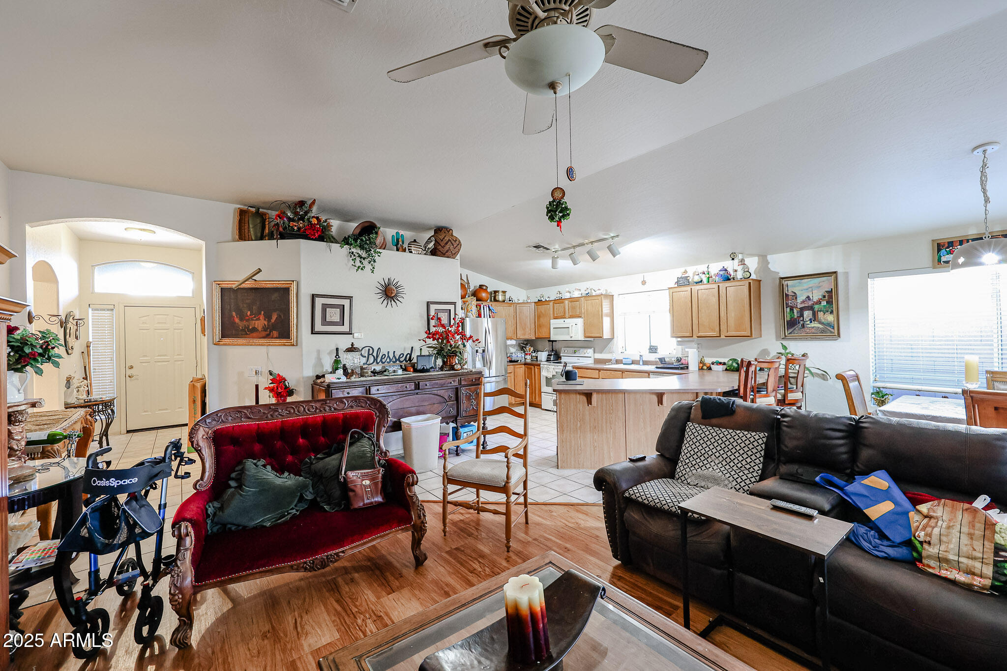 2711 E CAMPO BELLO Drive