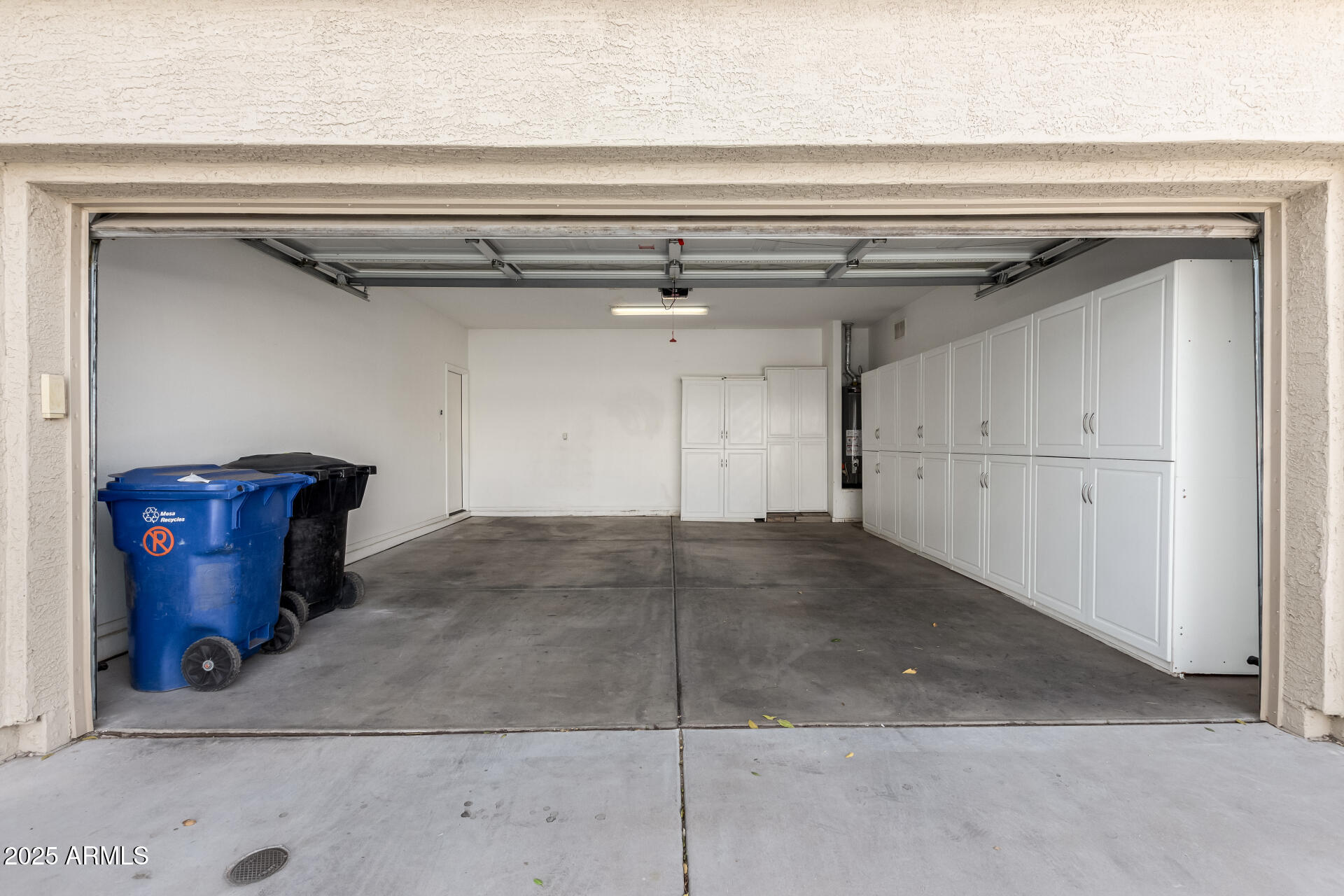 5331 E HOLMES Avenue