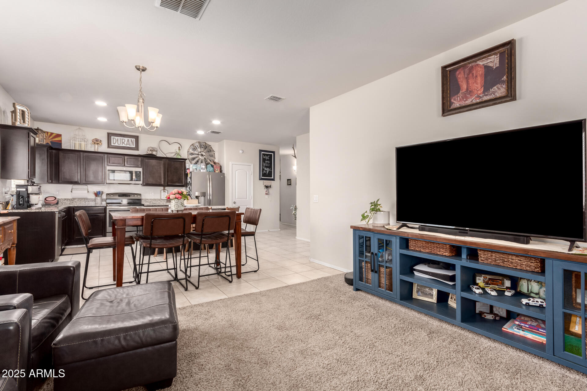 23802 W TAMARISK Avenue