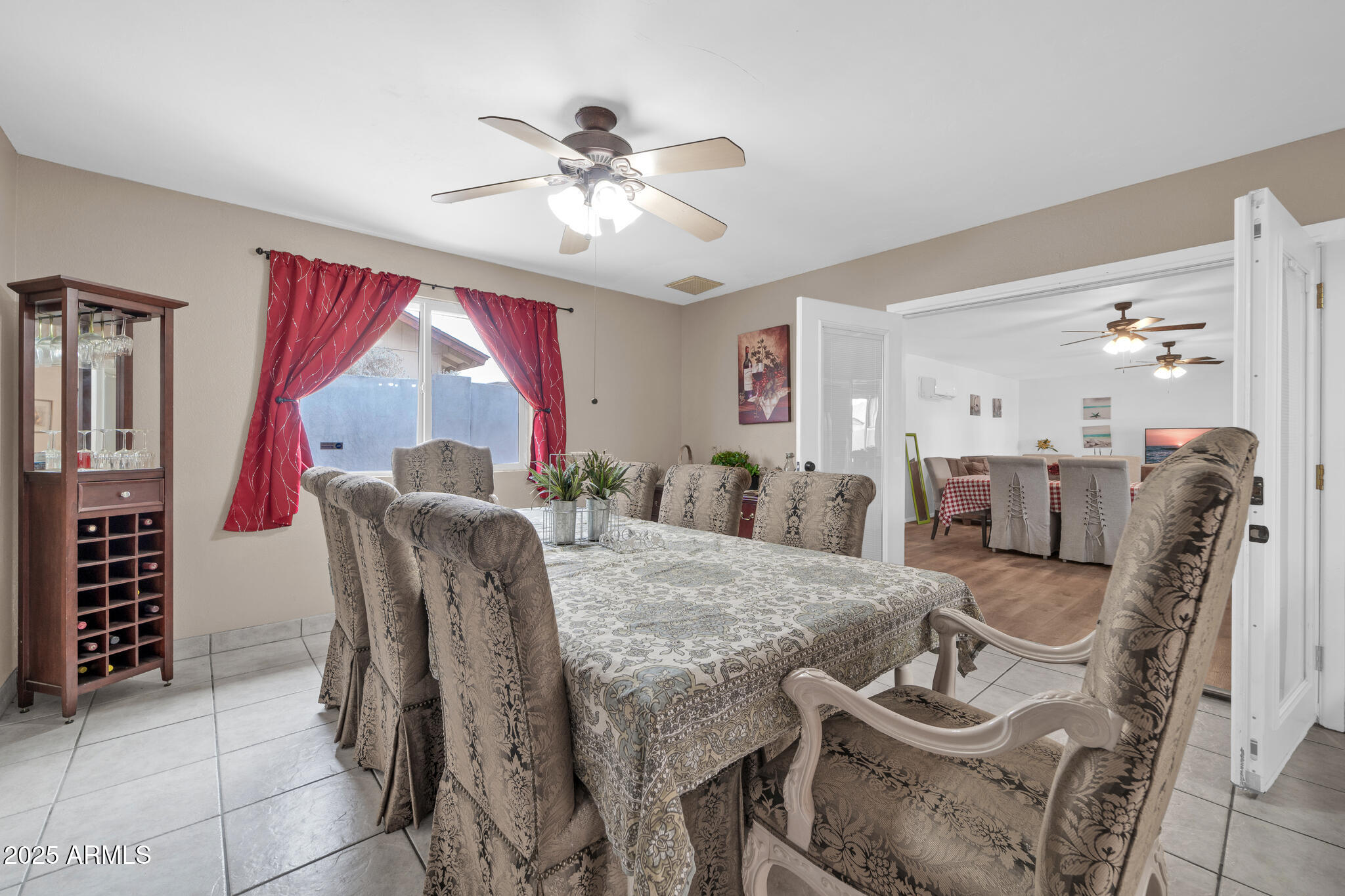 7337 W CLAREMONT Street