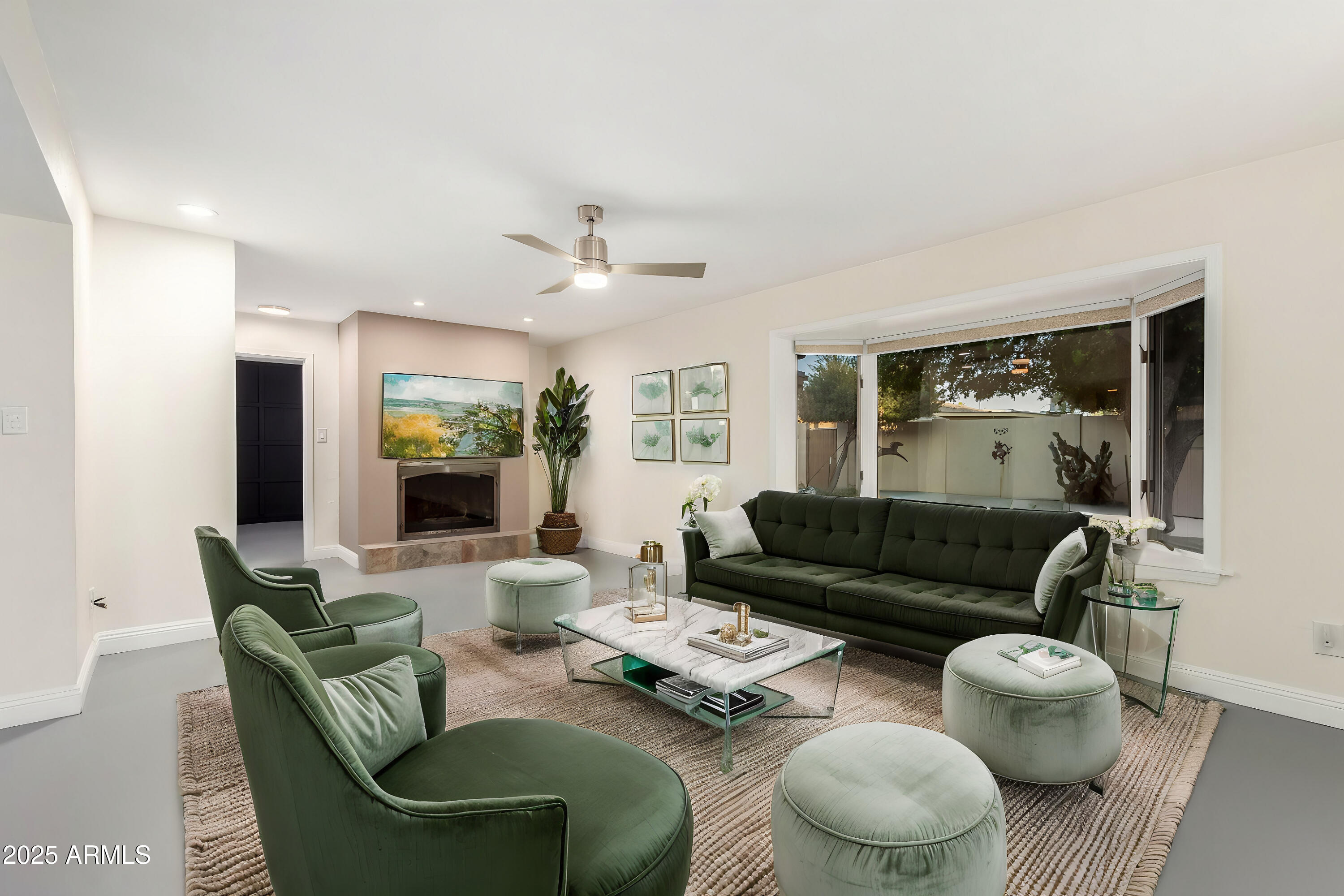 2607 N 74TH Place