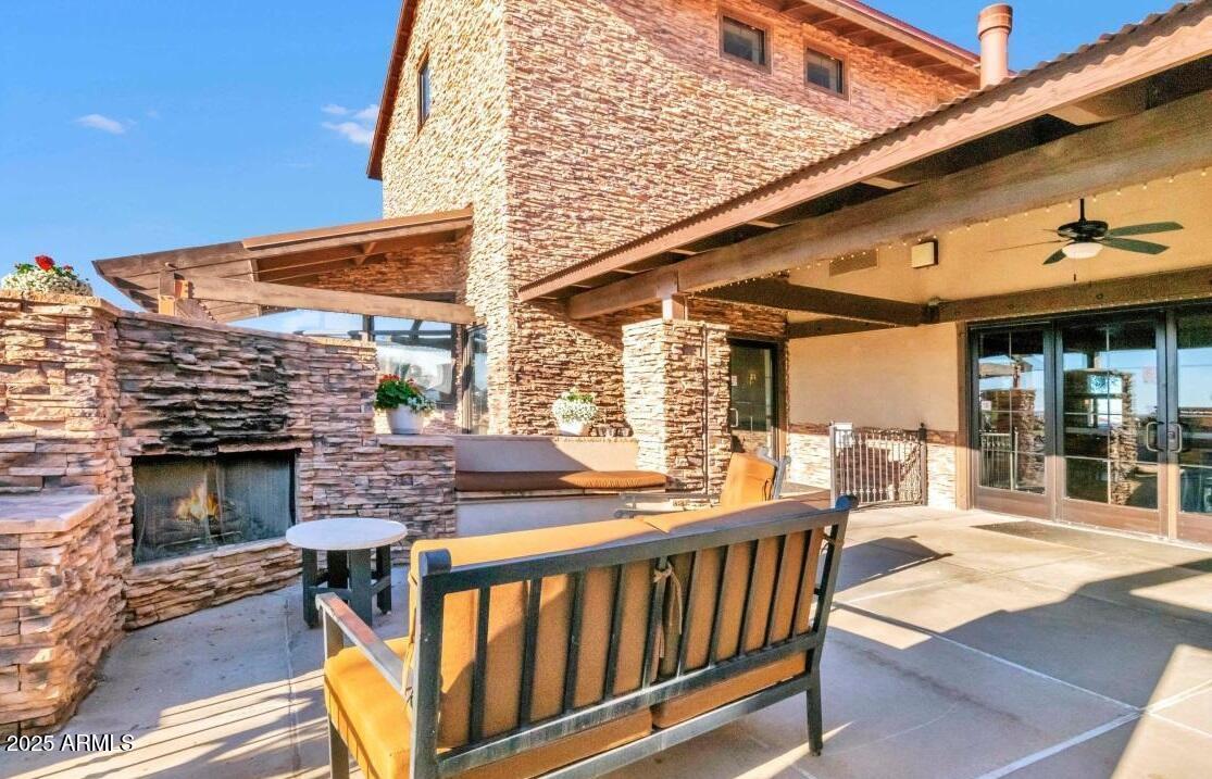 4672 E APRICOT Lane