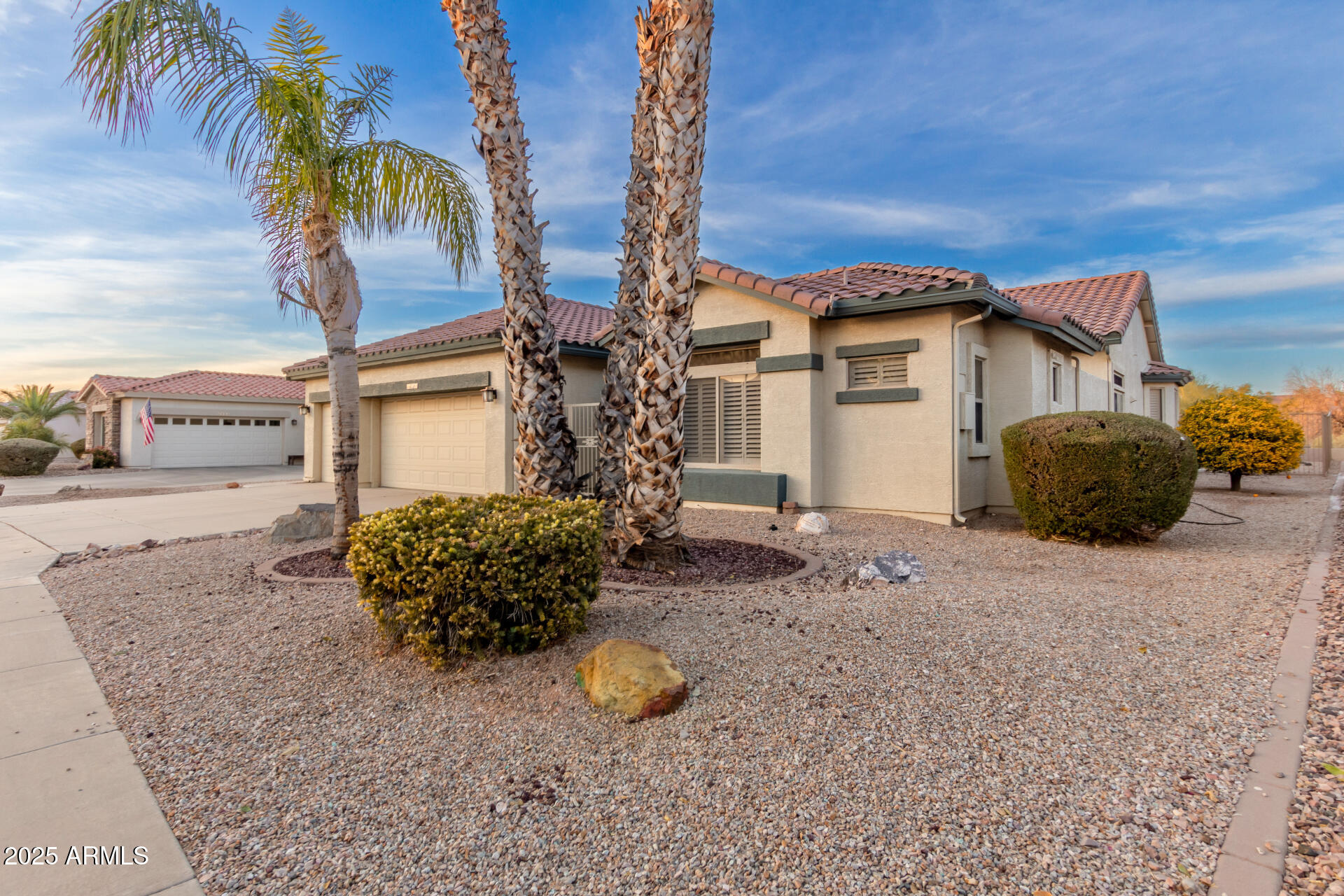 4672 E APRICOT Lane
