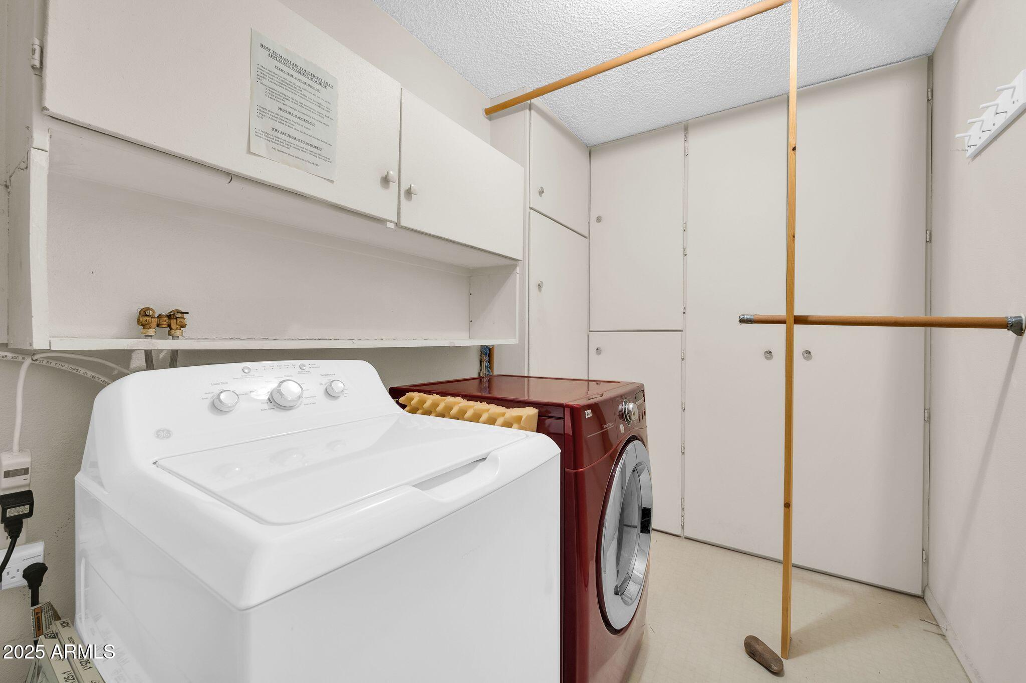 12611 W GABLE HILL Drive