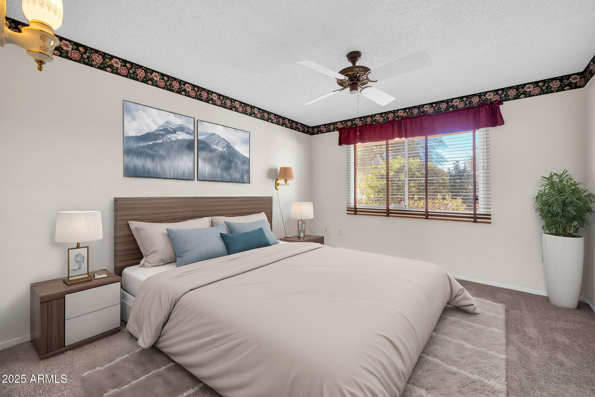 12611 W GABLE HILL Drive