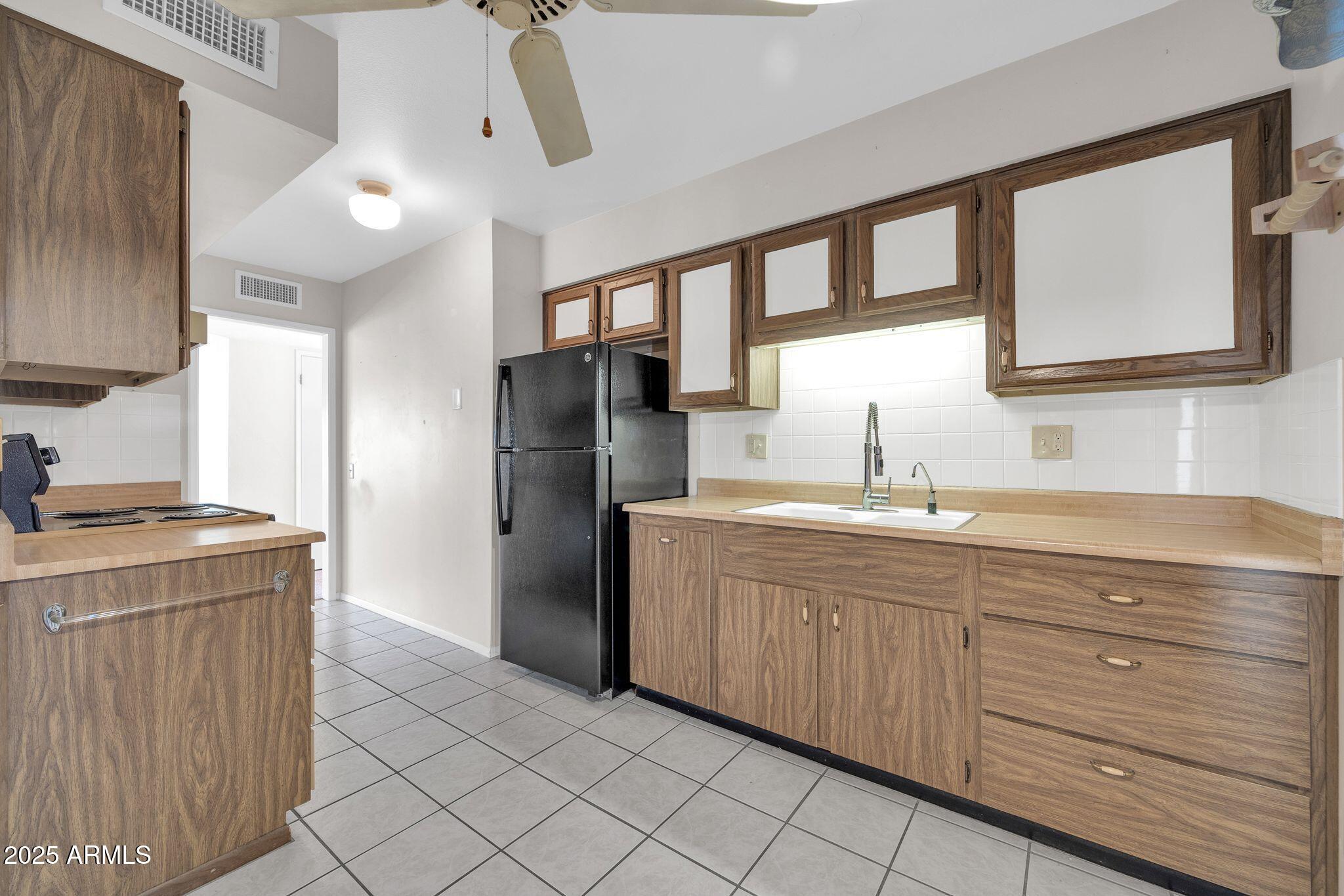 12611 W GABLE HILL Drive