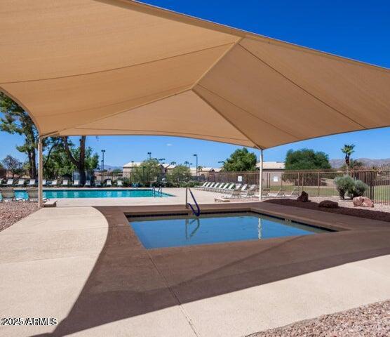 4248 E RAVEN Road