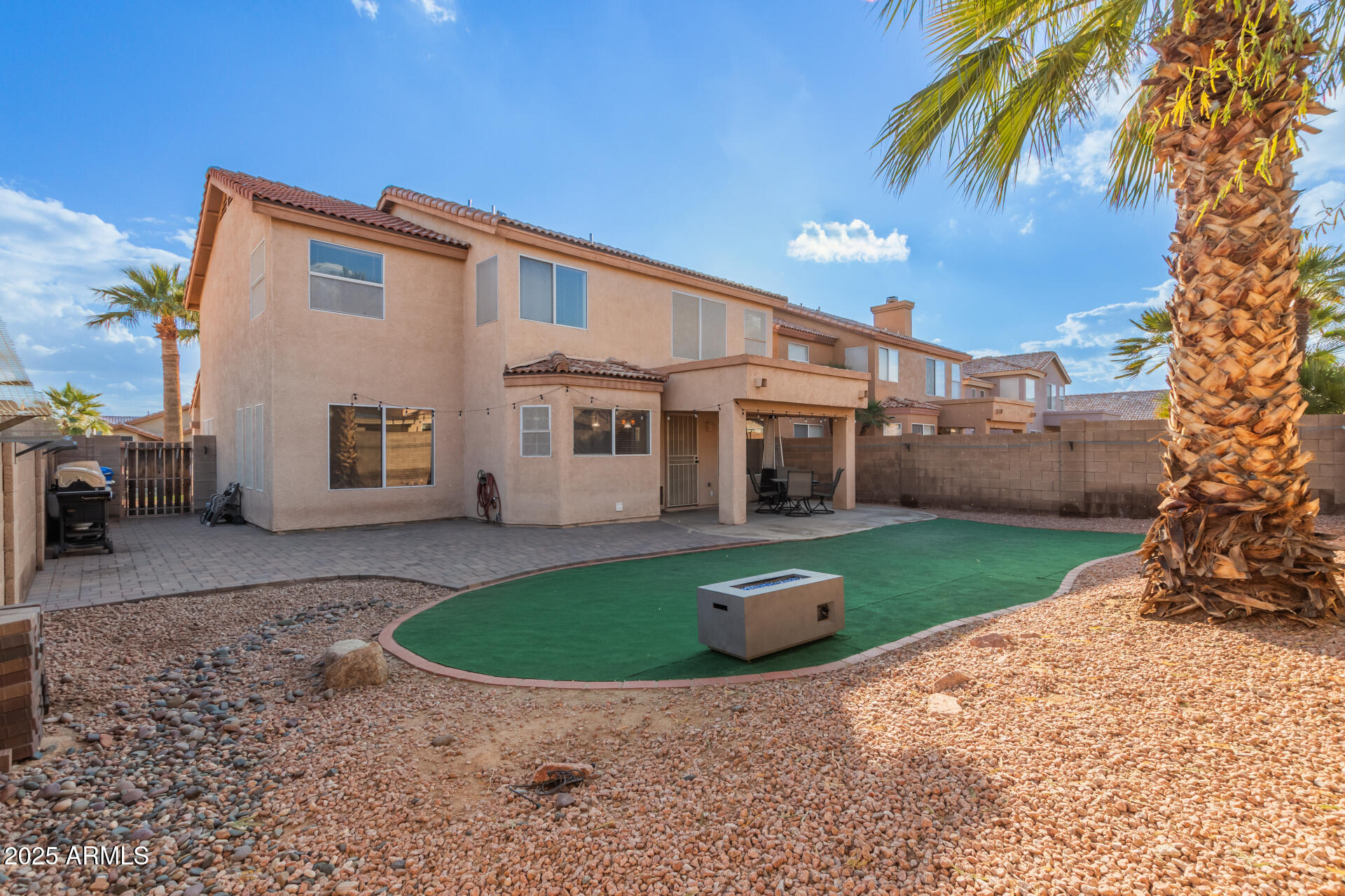 4248 E RAVEN Road