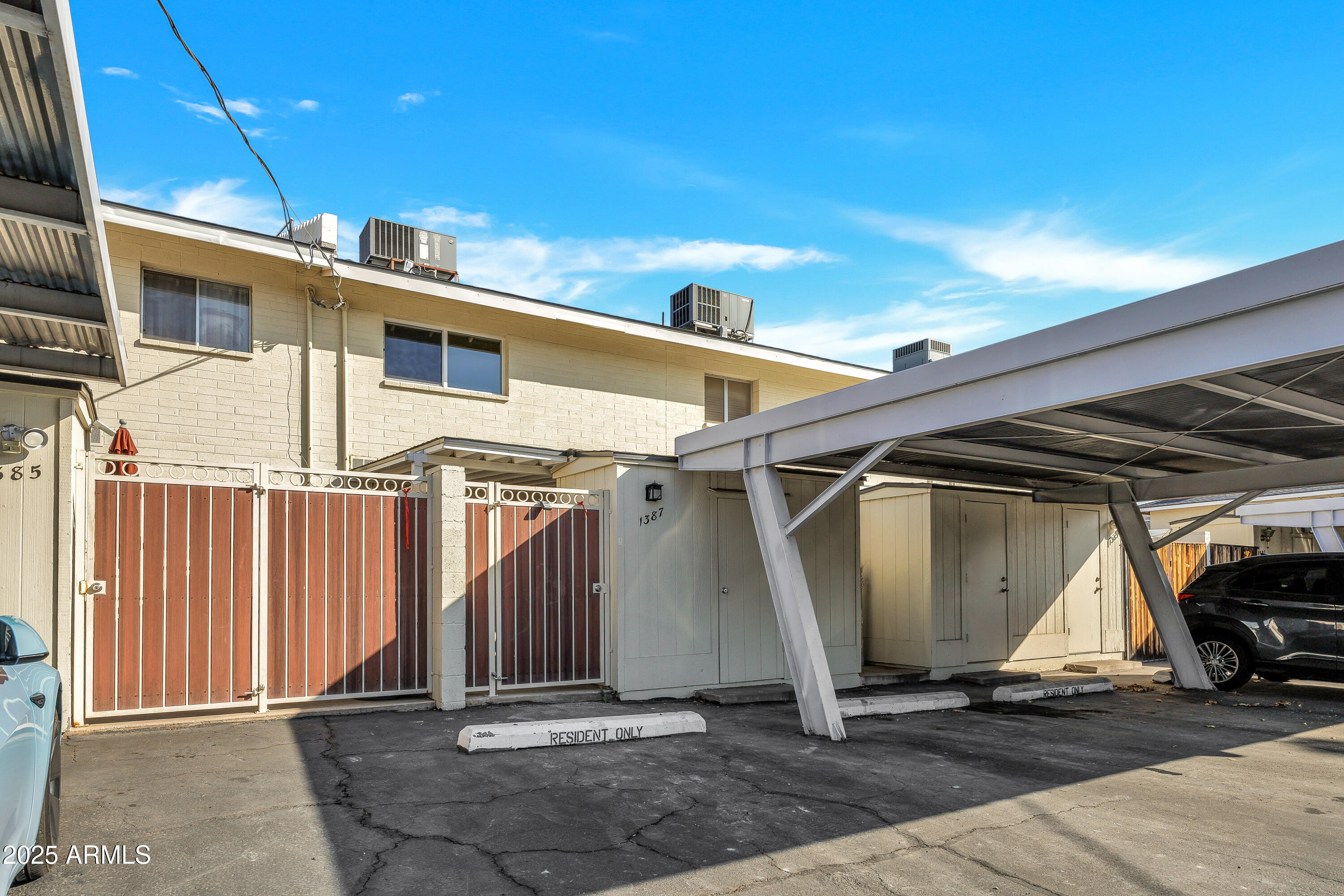 1387 N 44TH Street
