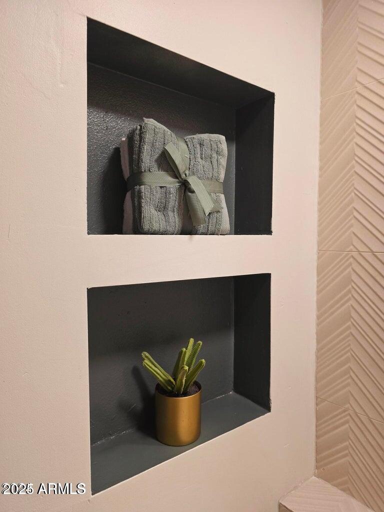 5525 E THOMAS Road # M15