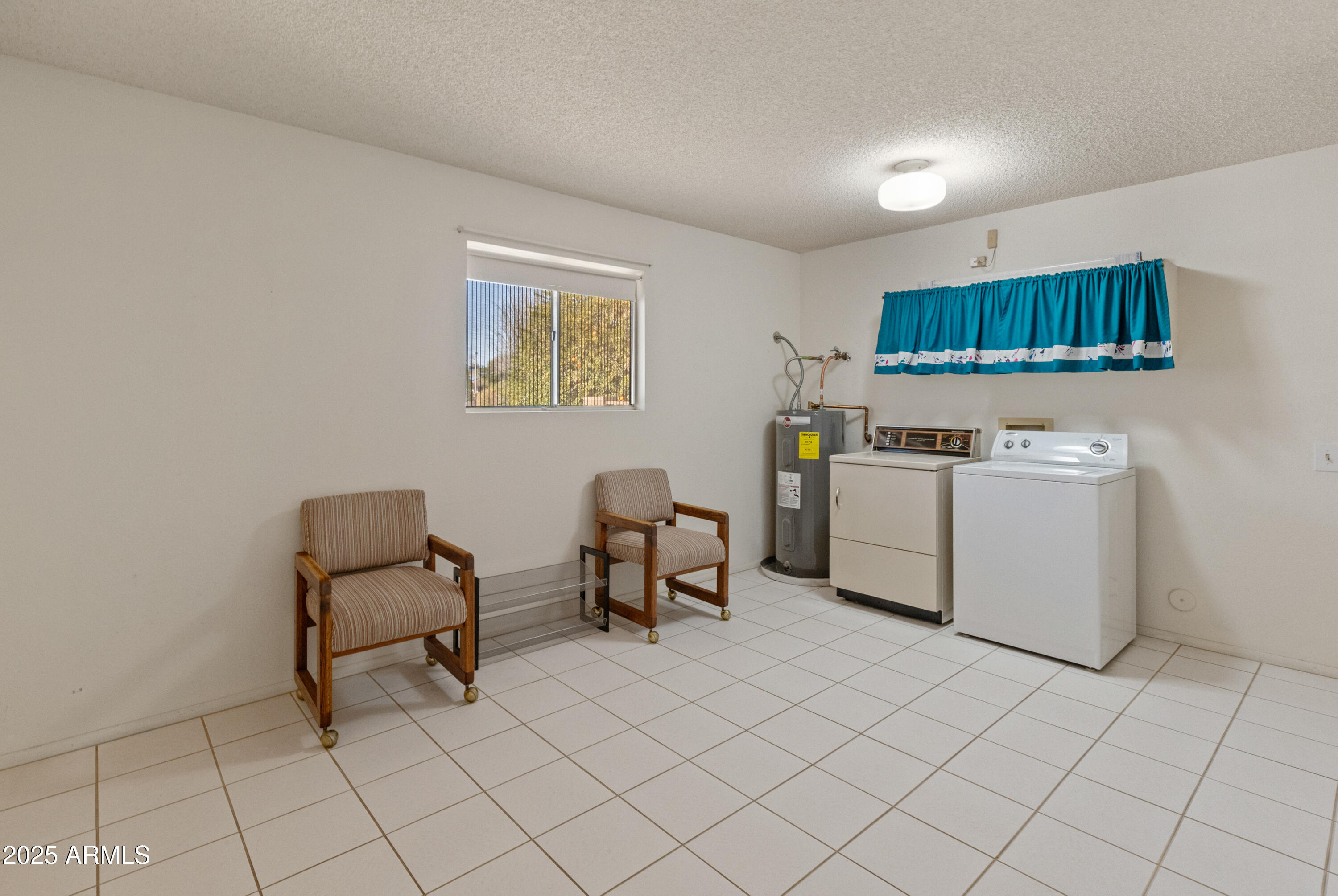 12734 W CRYSTAL LAKE Drive