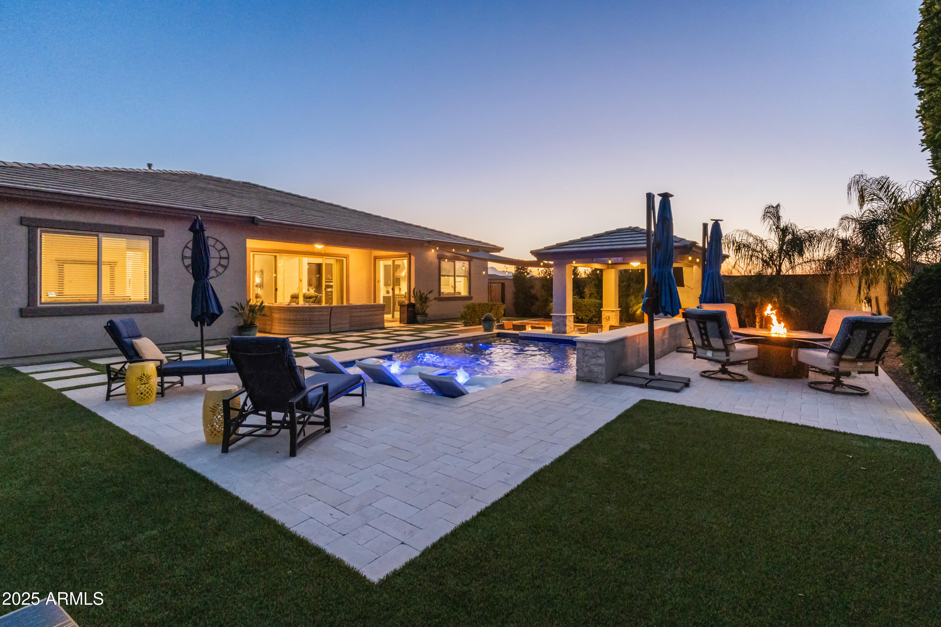 21622 E VIA DE ARBOLES --