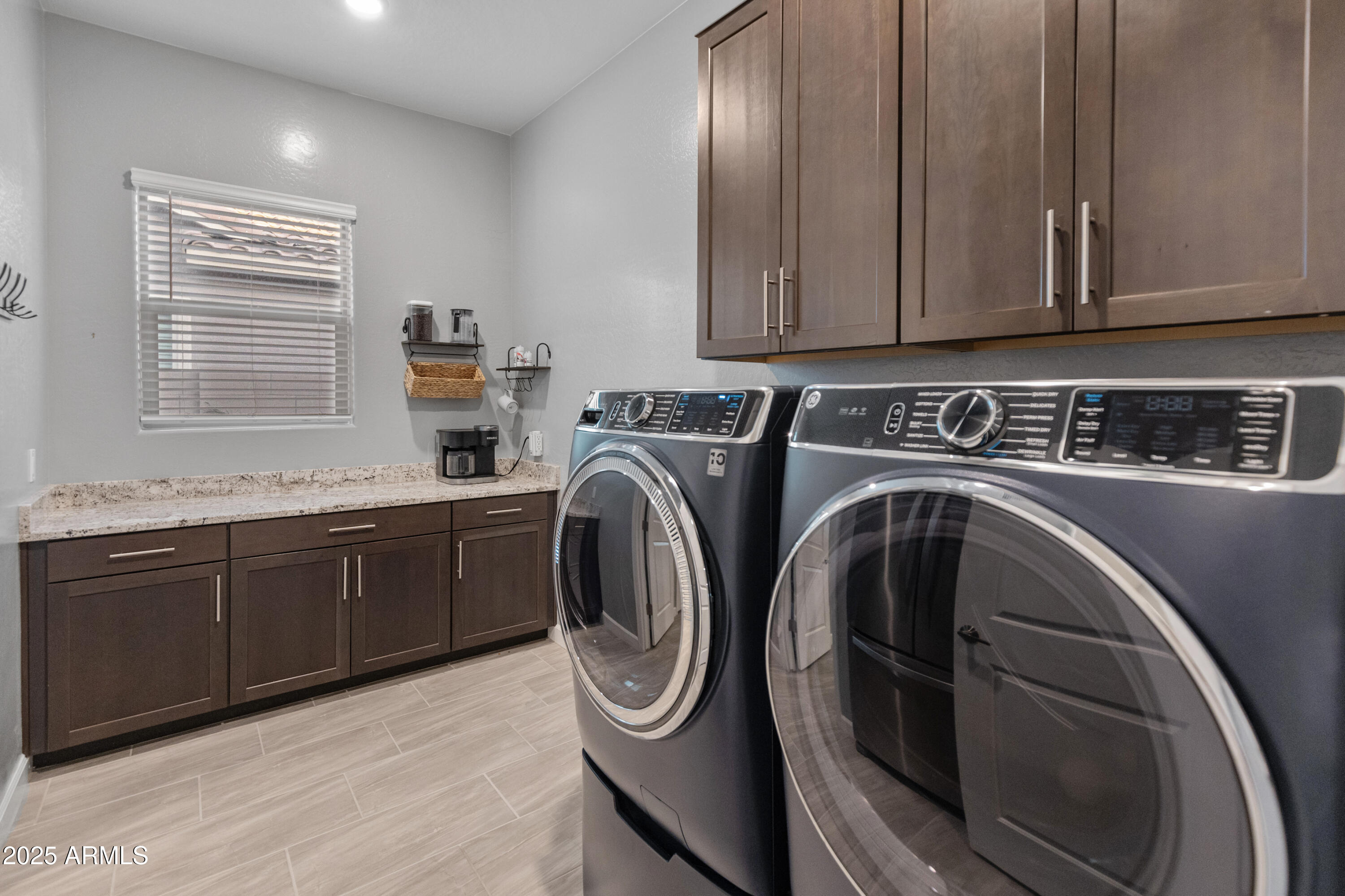 21622 E VIA DE ARBOLES --