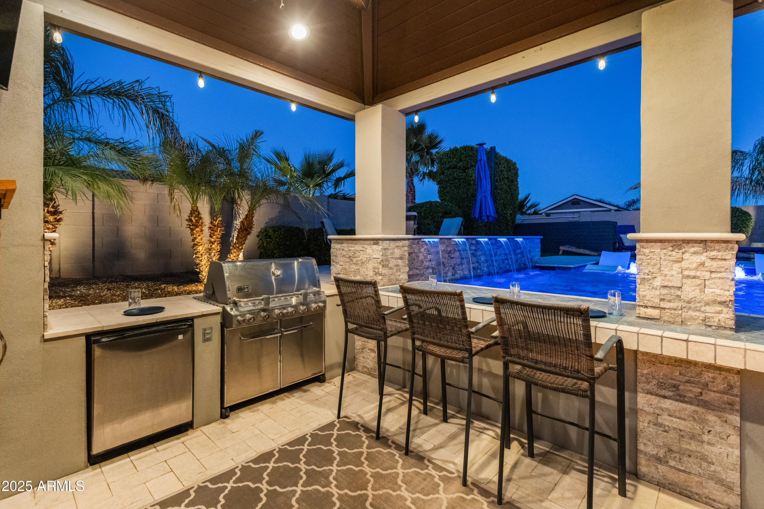 21622 E VIA DE ARBOLES --