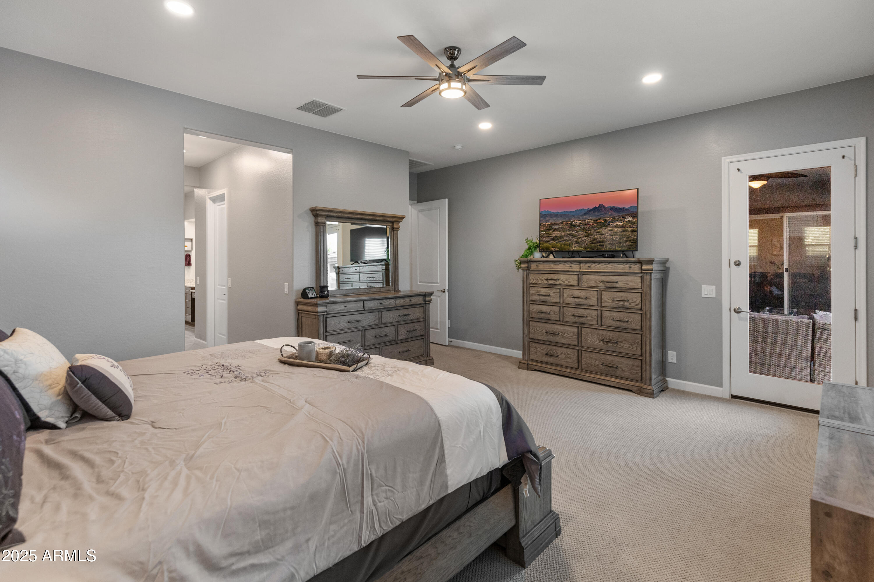 21622 E VIA DE ARBOLES --