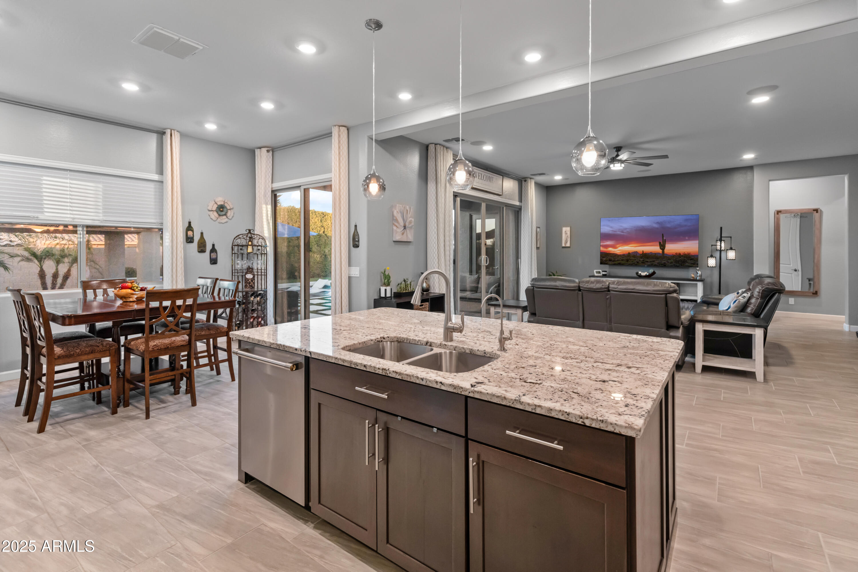21622 E VIA DE ARBOLES --