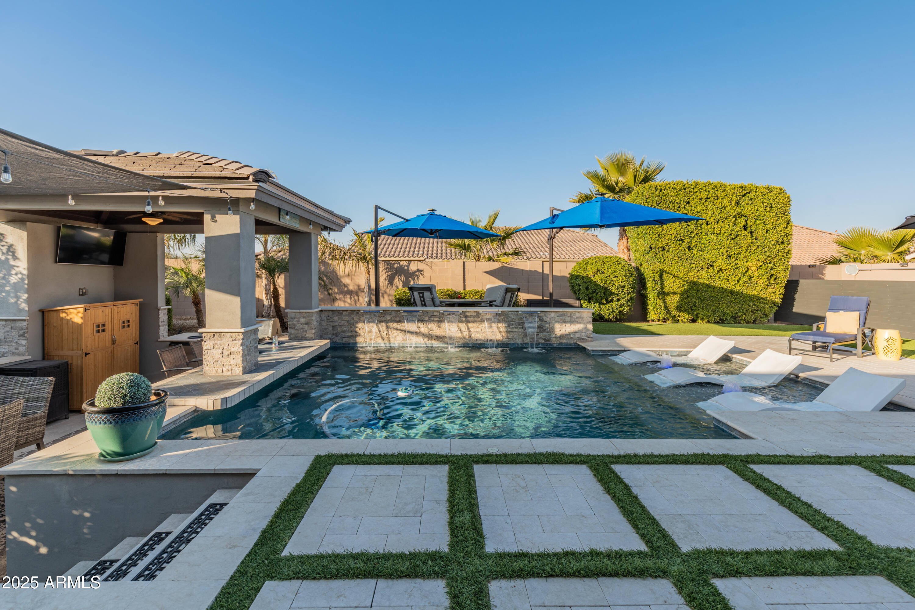21622 E VIA DE ARBOLES --