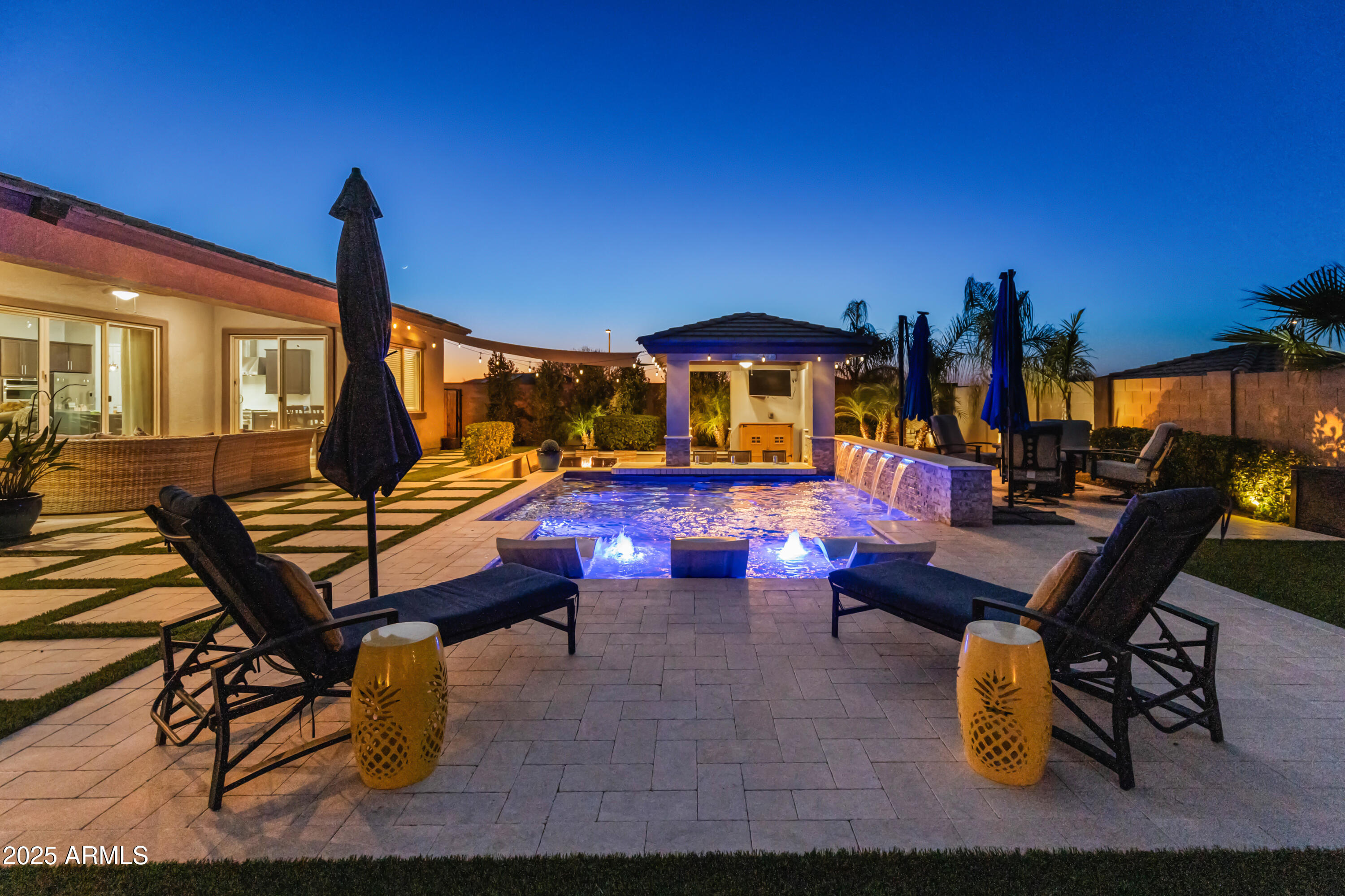 21622 E VIA DE ARBOLES --