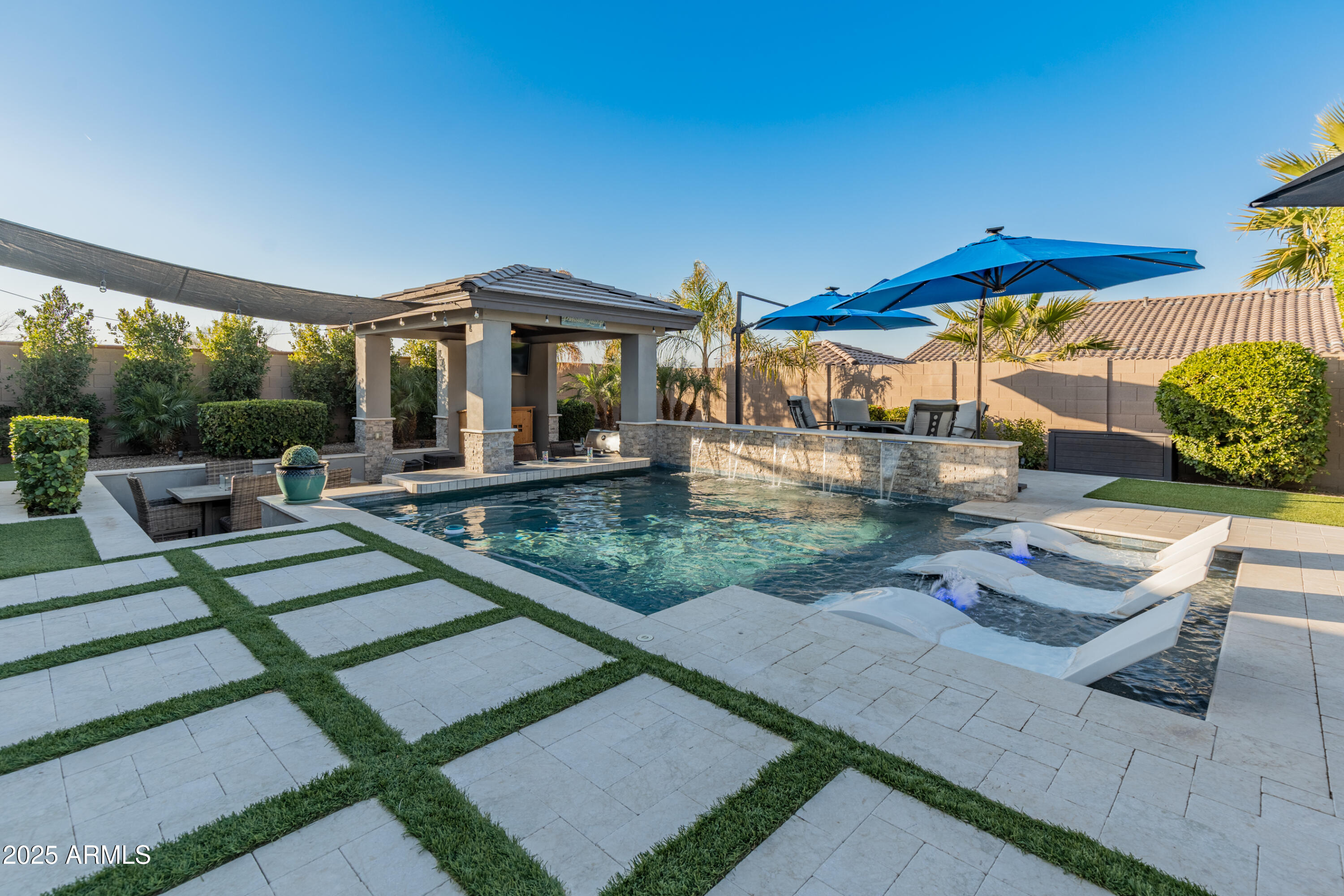 21622 E VIA DE ARBOLES --