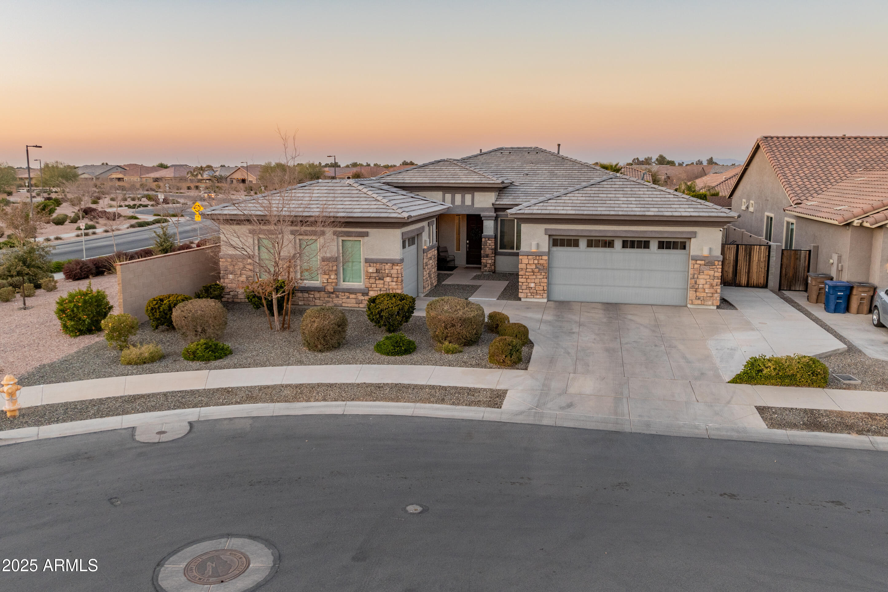21622 E VIA DE ARBOLES --