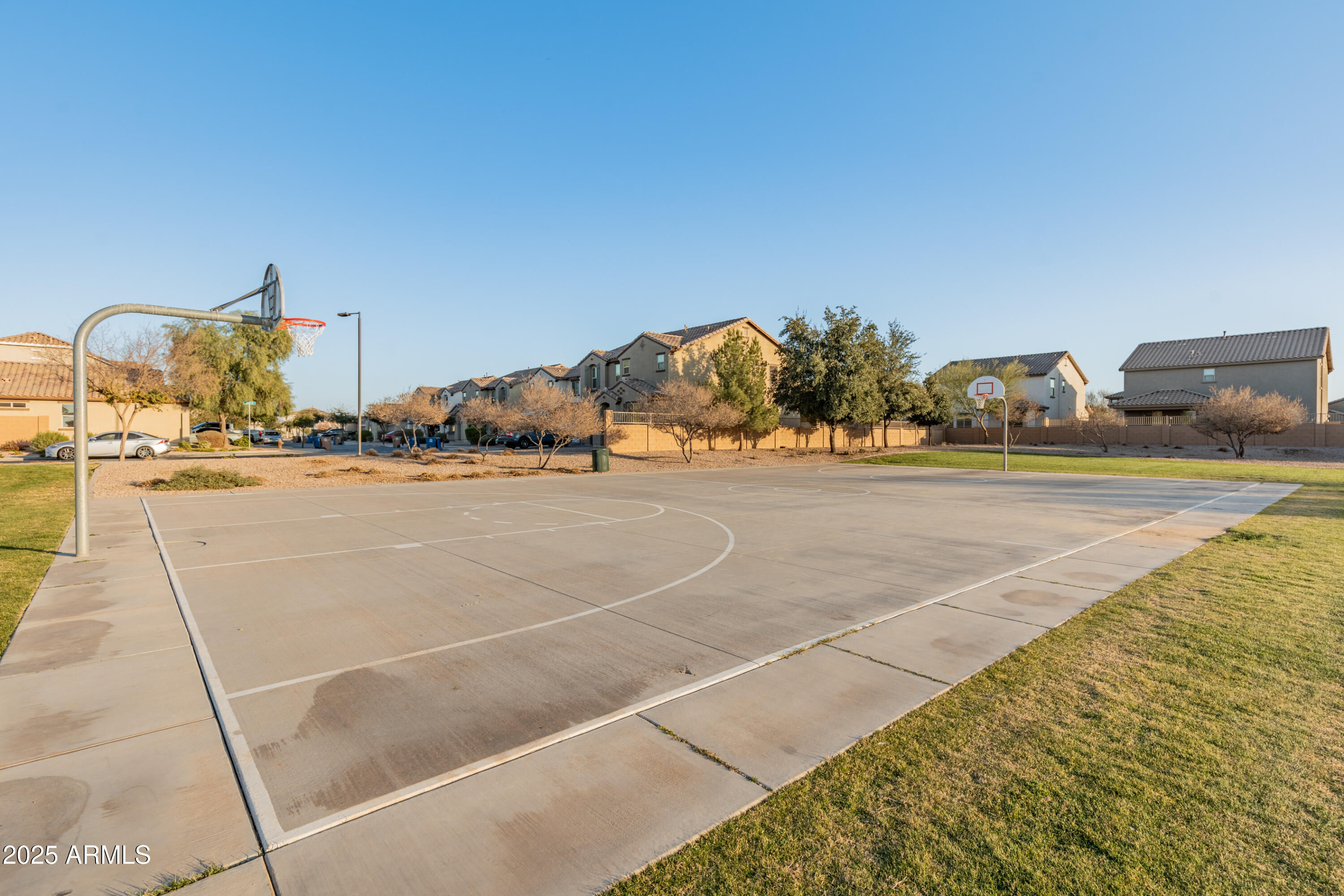 21622 E VIA DE ARBOLES --