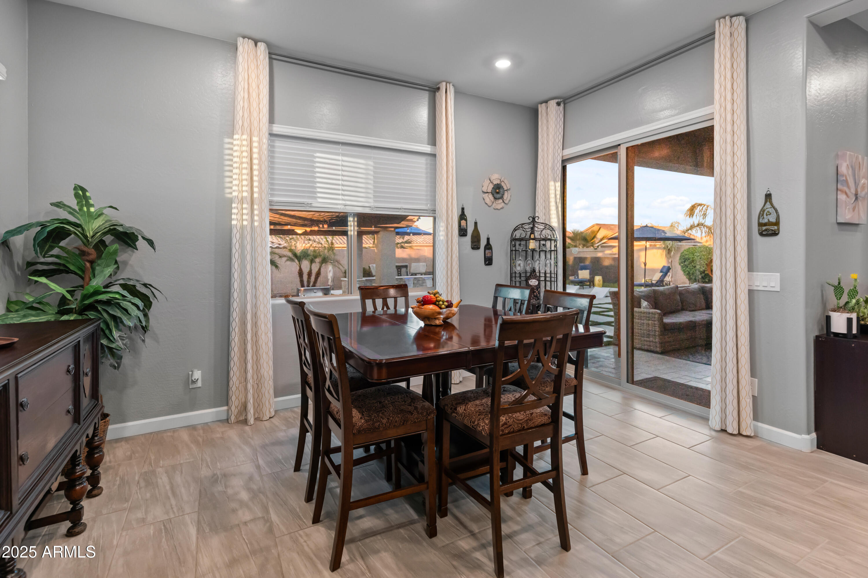 21622 E VIA DE ARBOLES --