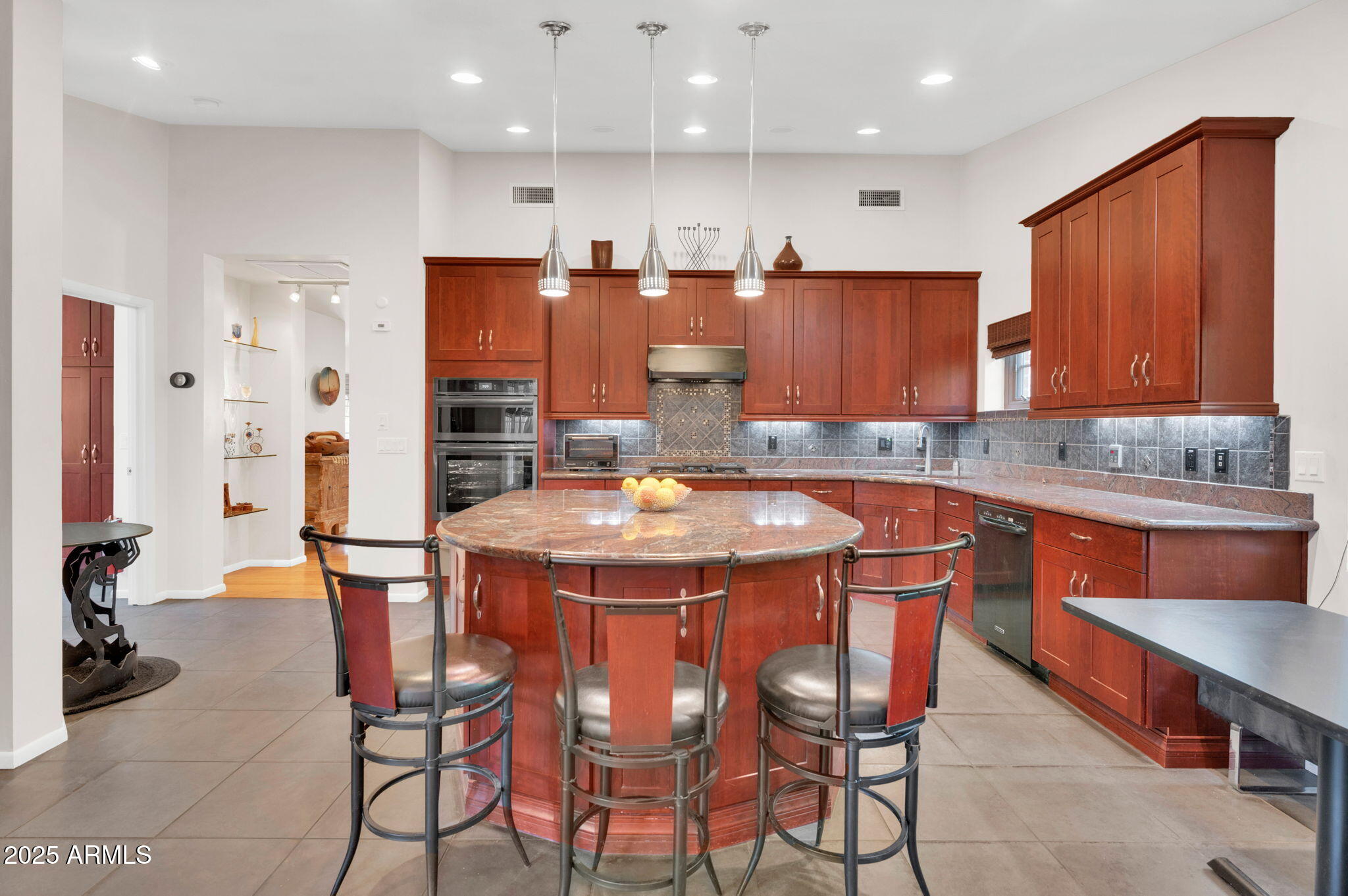 311 W GEORGIA Avenue