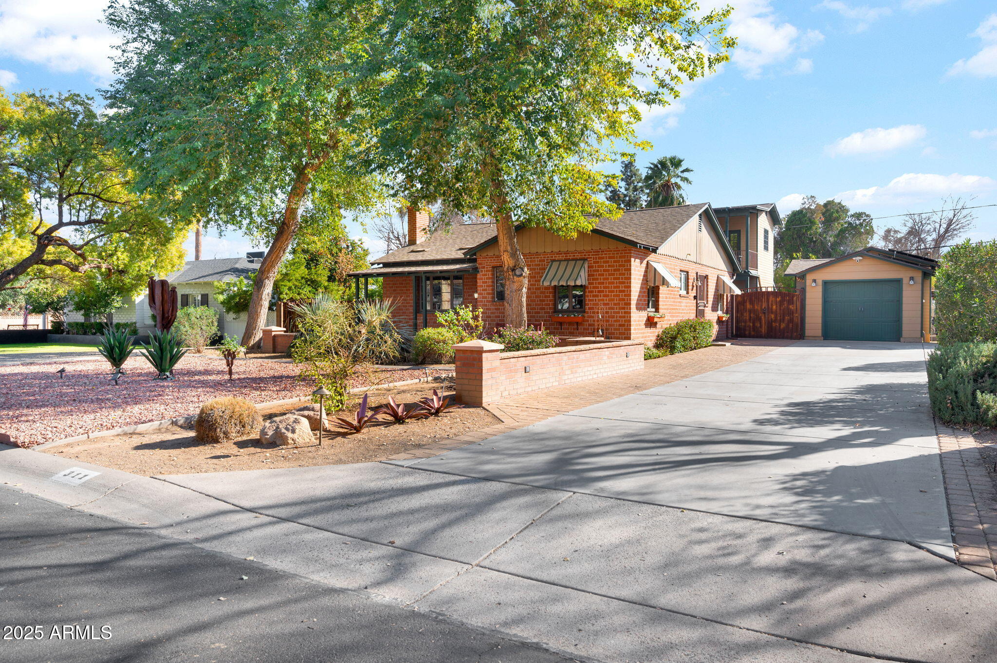 311 W GEORGIA Avenue