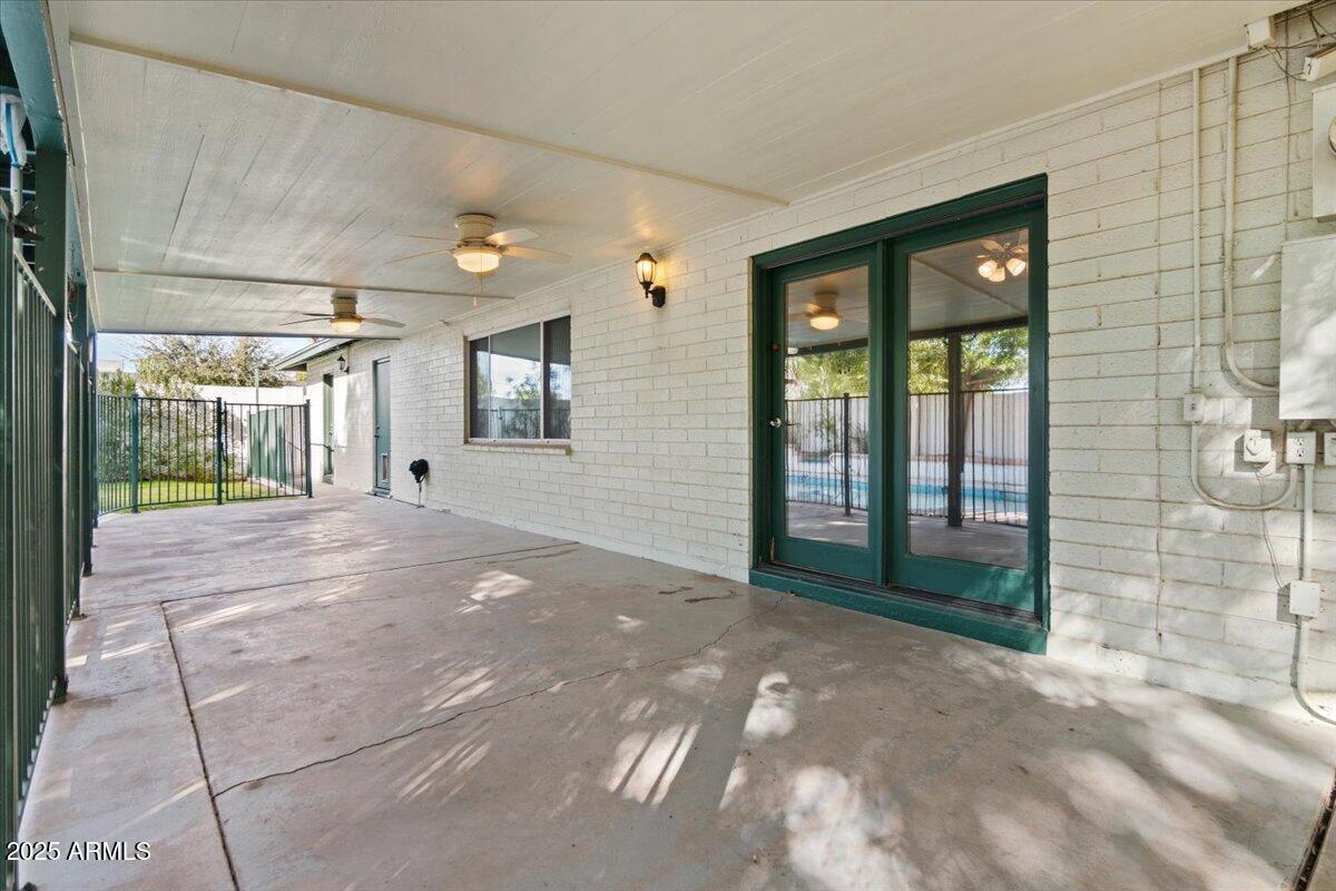 1101 E MARLETTE Avenue