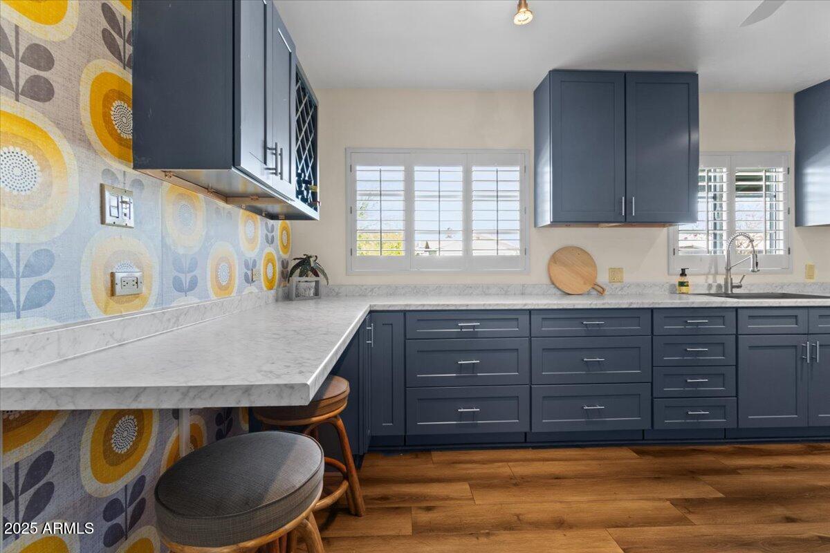 1101 E MARLETTE Avenue