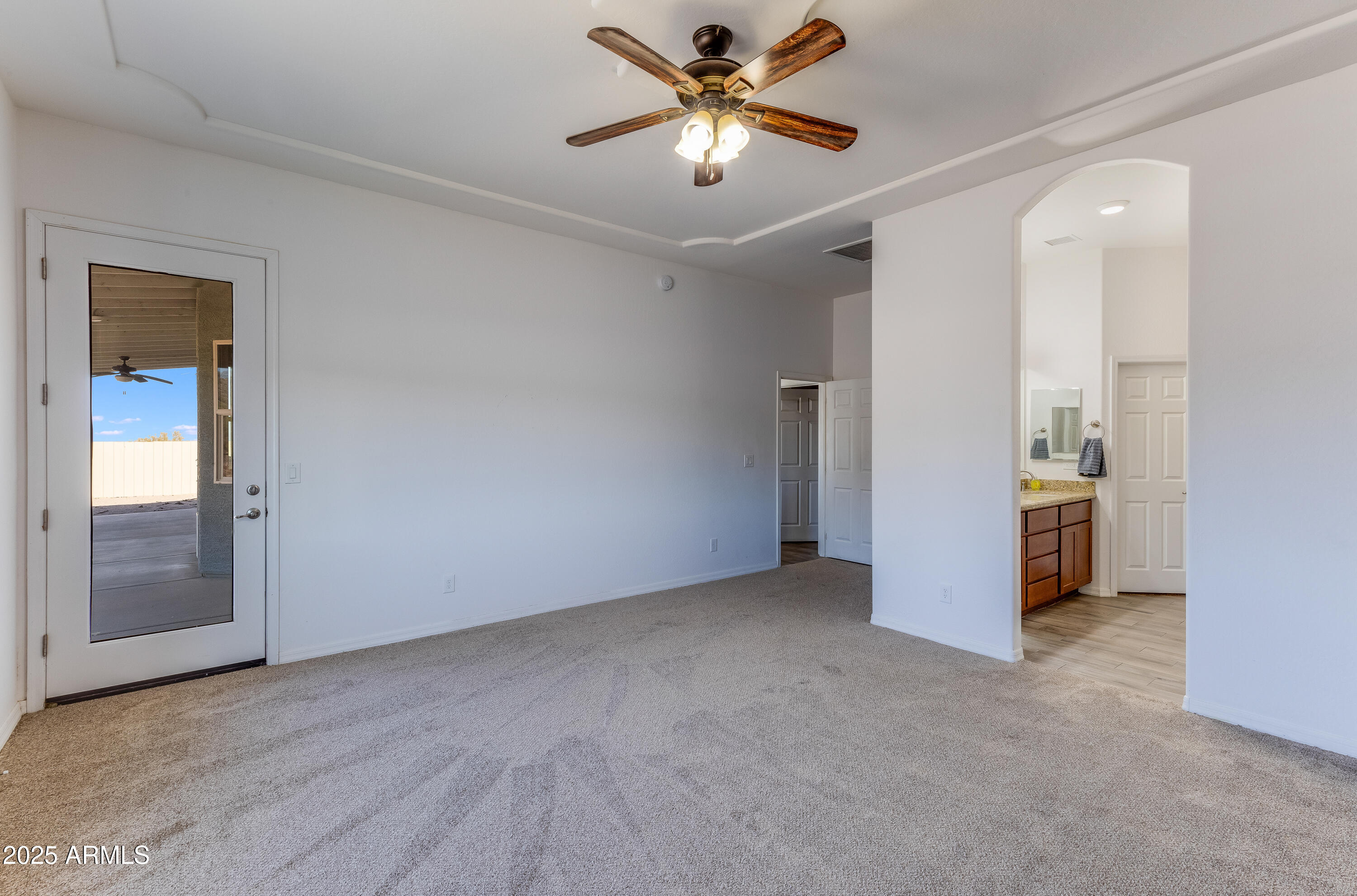 2213 W VIRGIL Drive