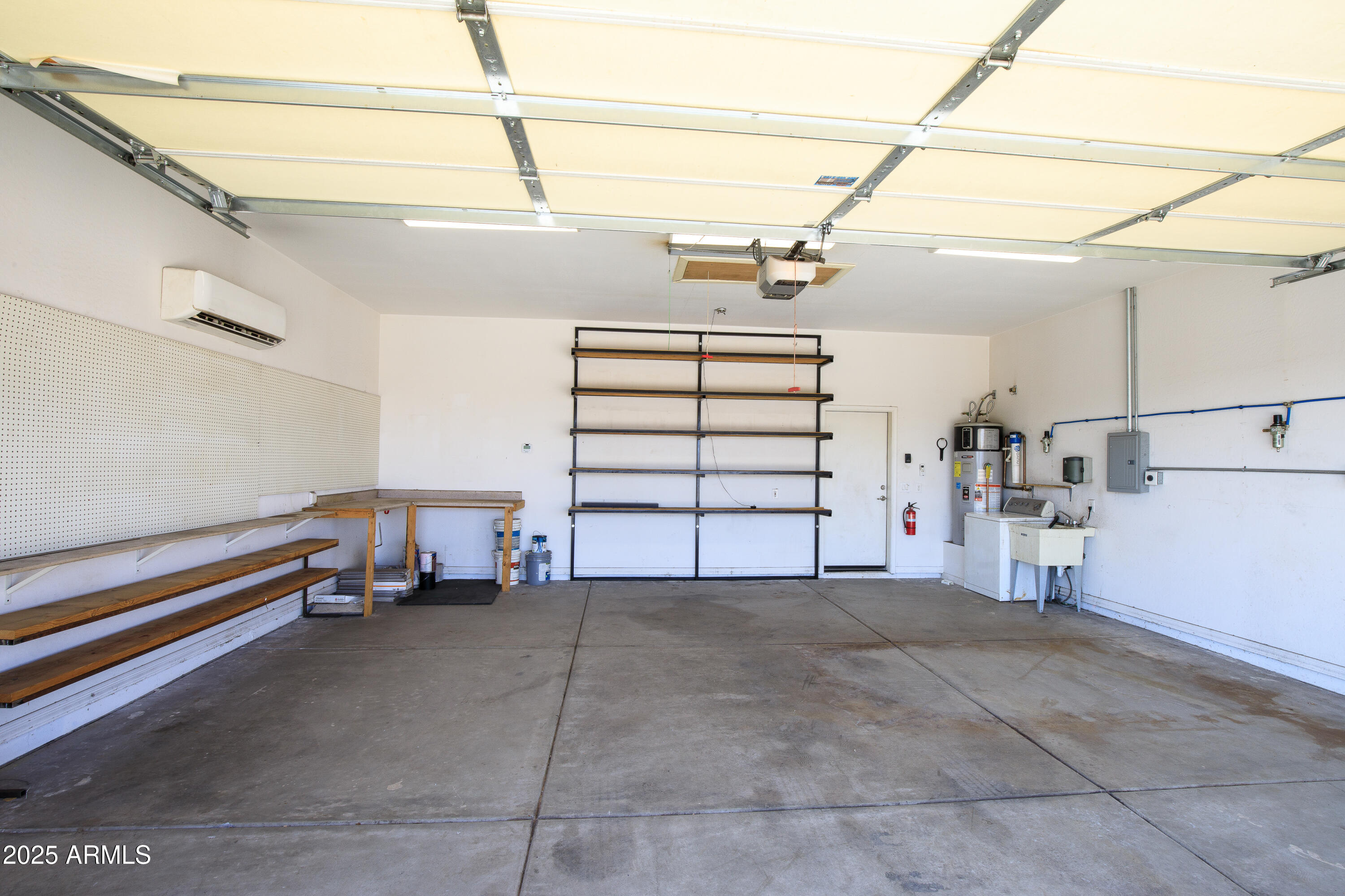 2213 W VIRGIL Drive