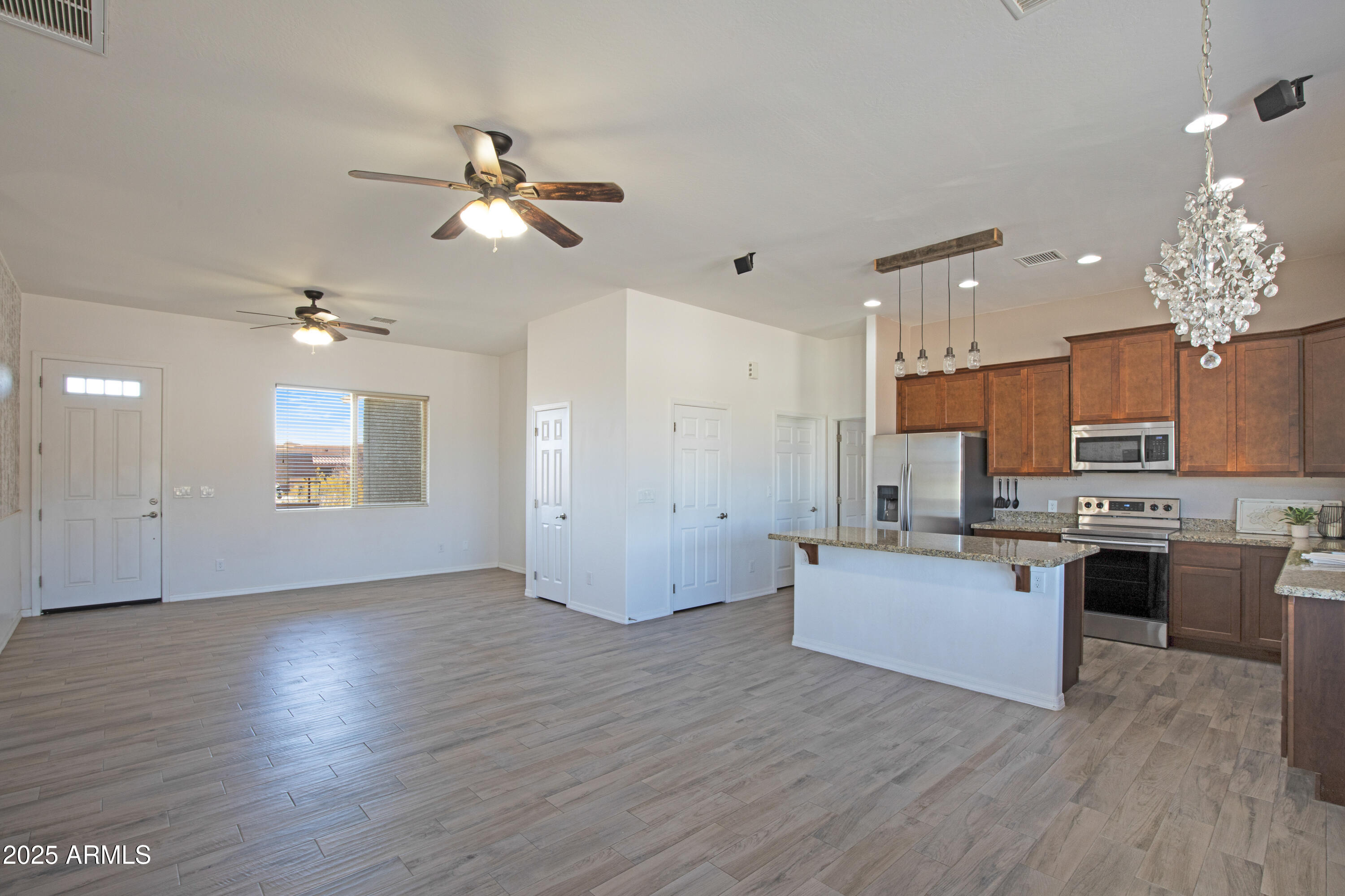 2213 W VIRGIL Drive