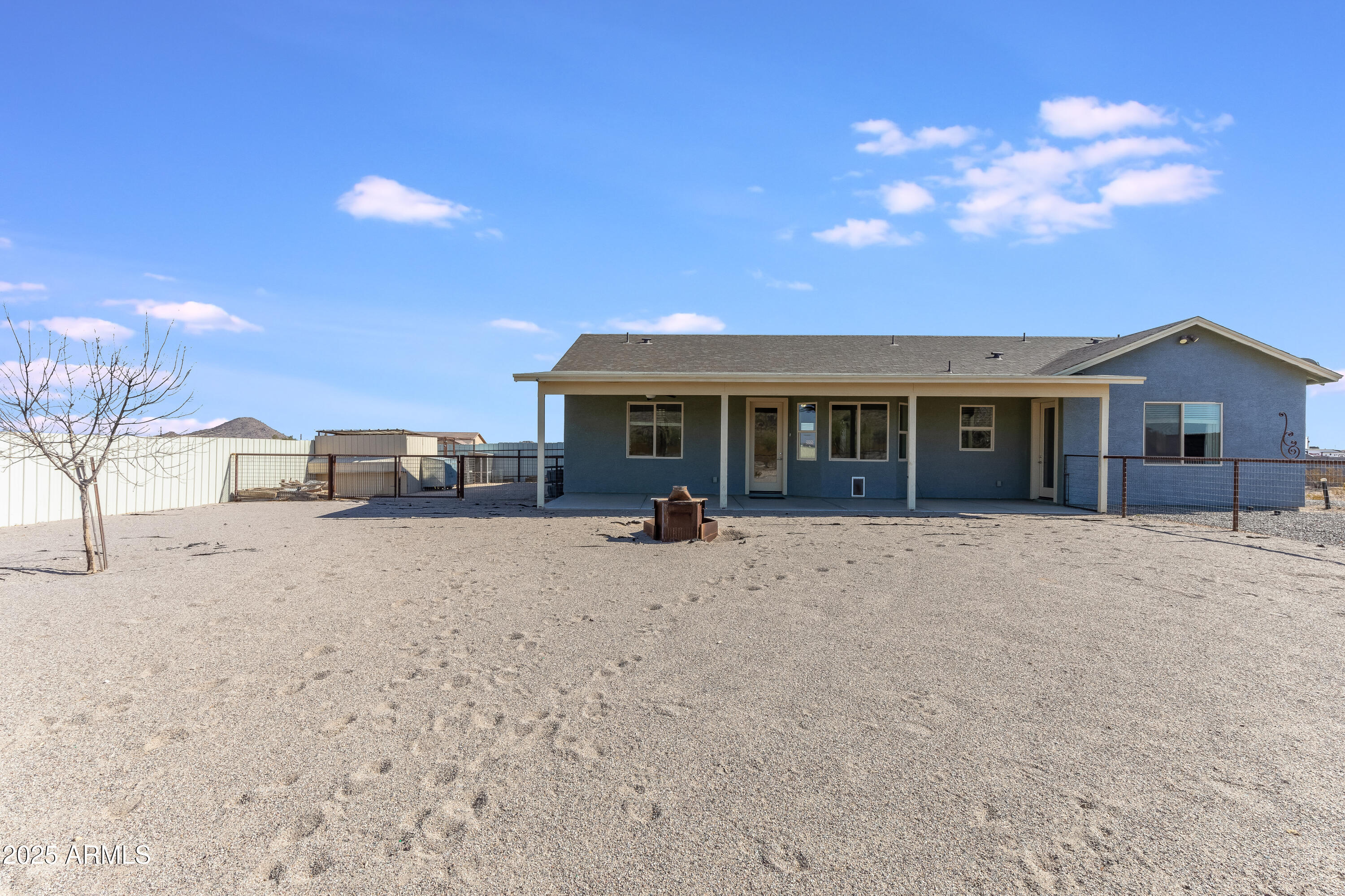 2213 W VIRGIL Drive