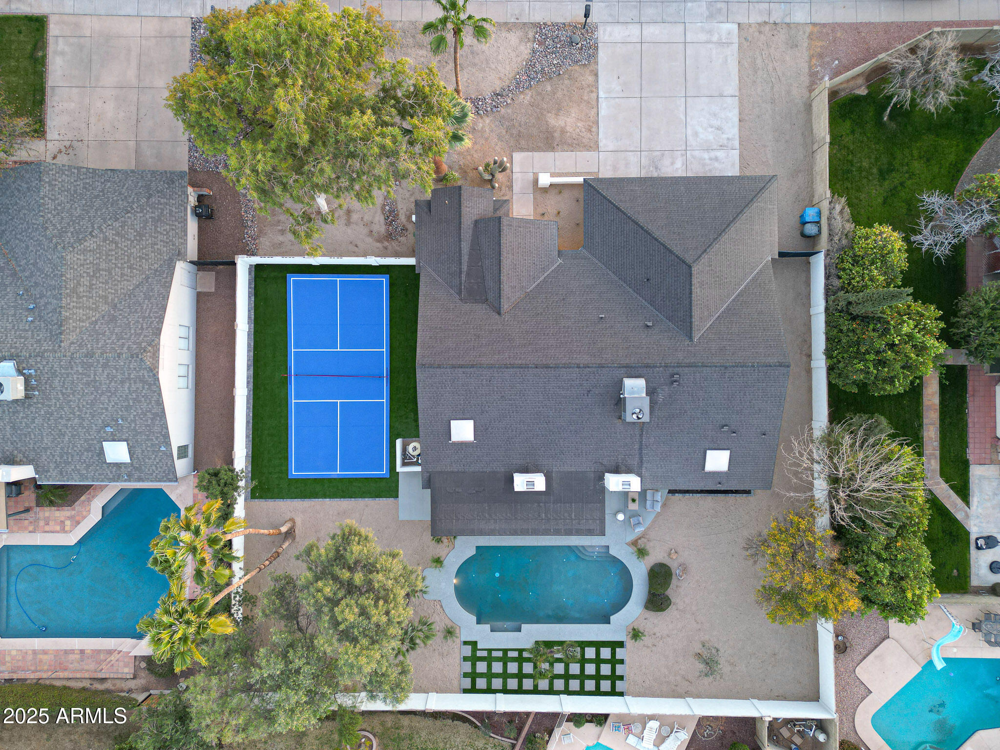 4528 E SUNNYSIDE Lane