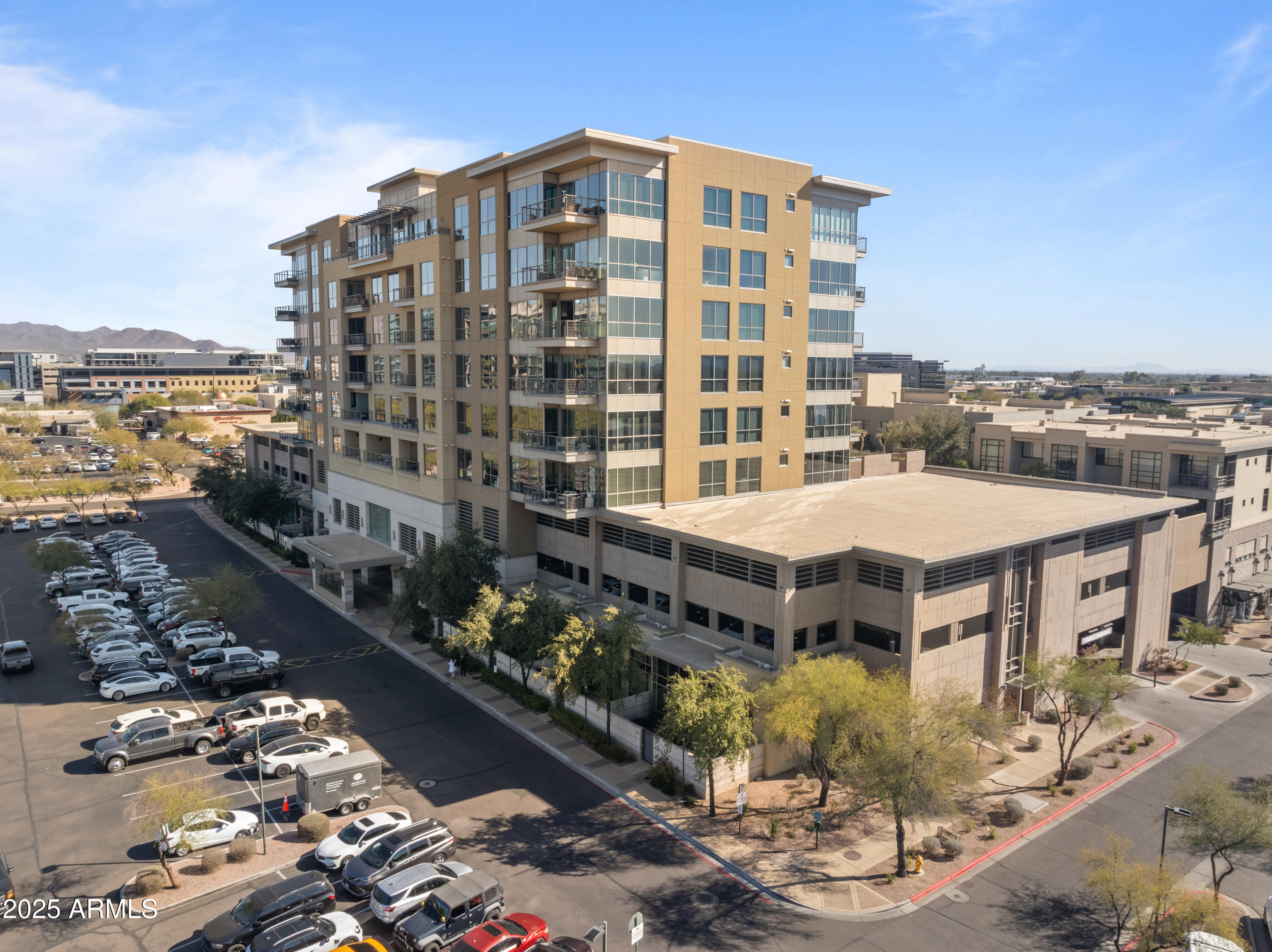 15215 N KIERLAND Boulevard # 106