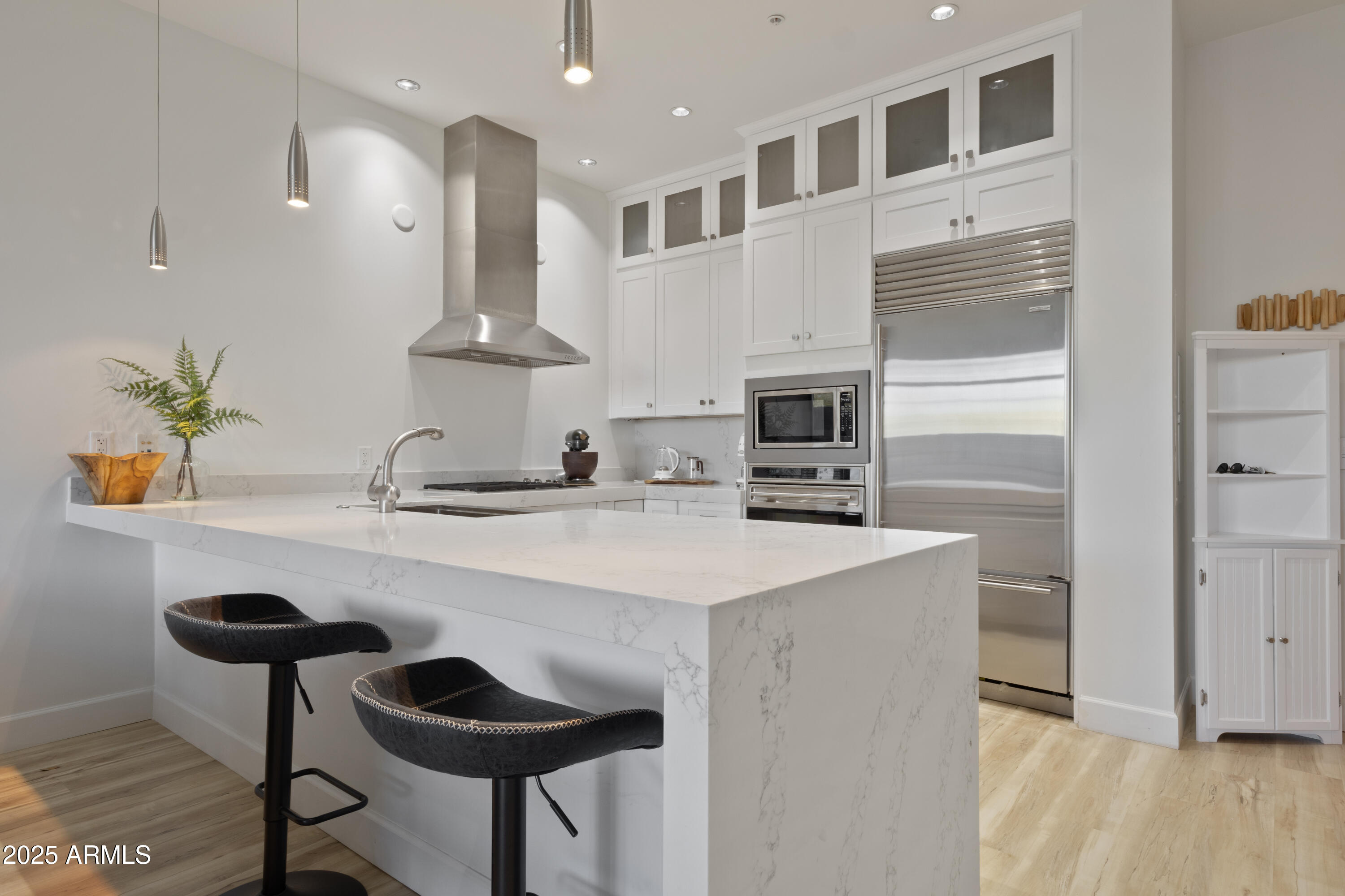 15215 N KIERLAND Boulevard # 106