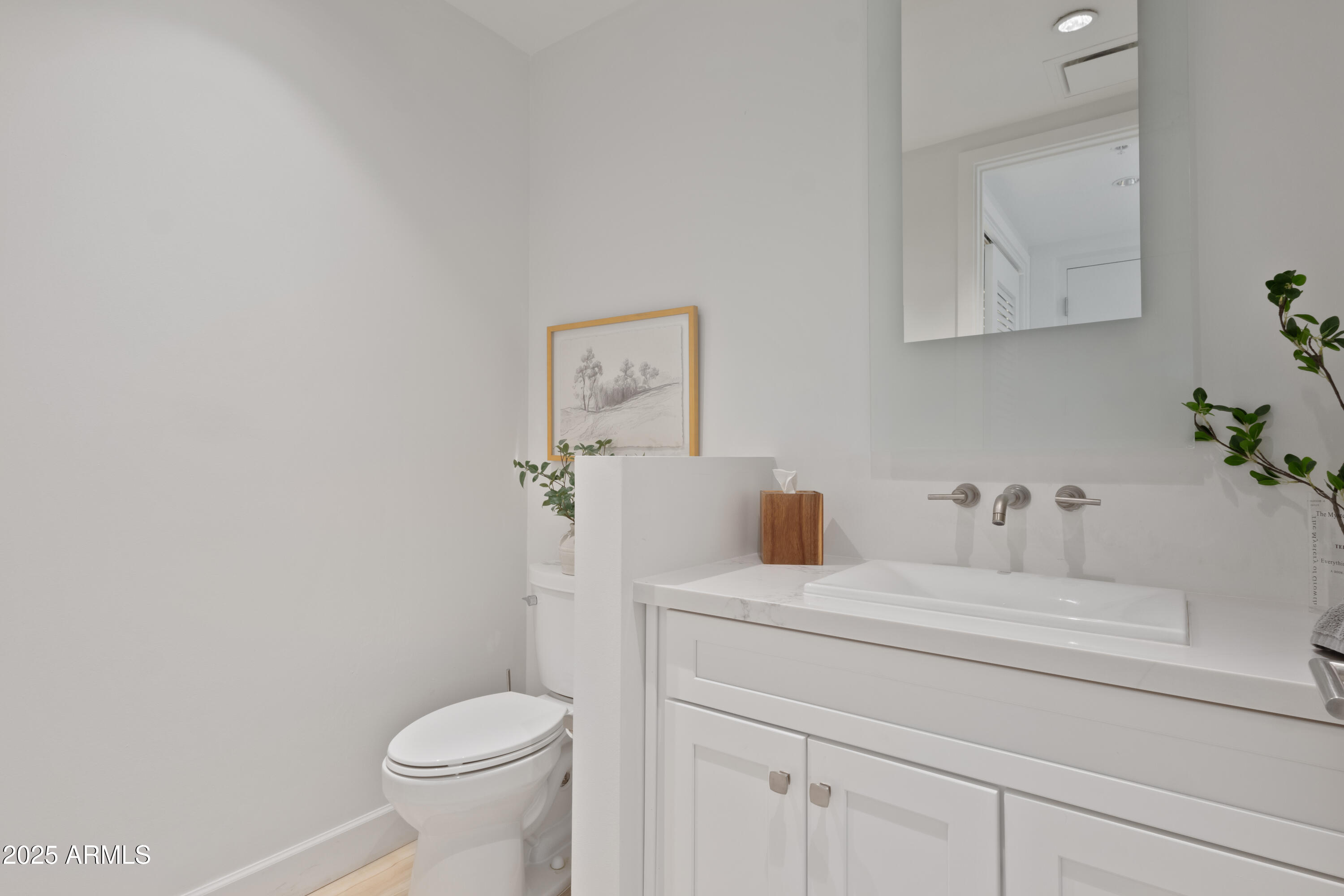 15215 N KIERLAND Boulevard # 106