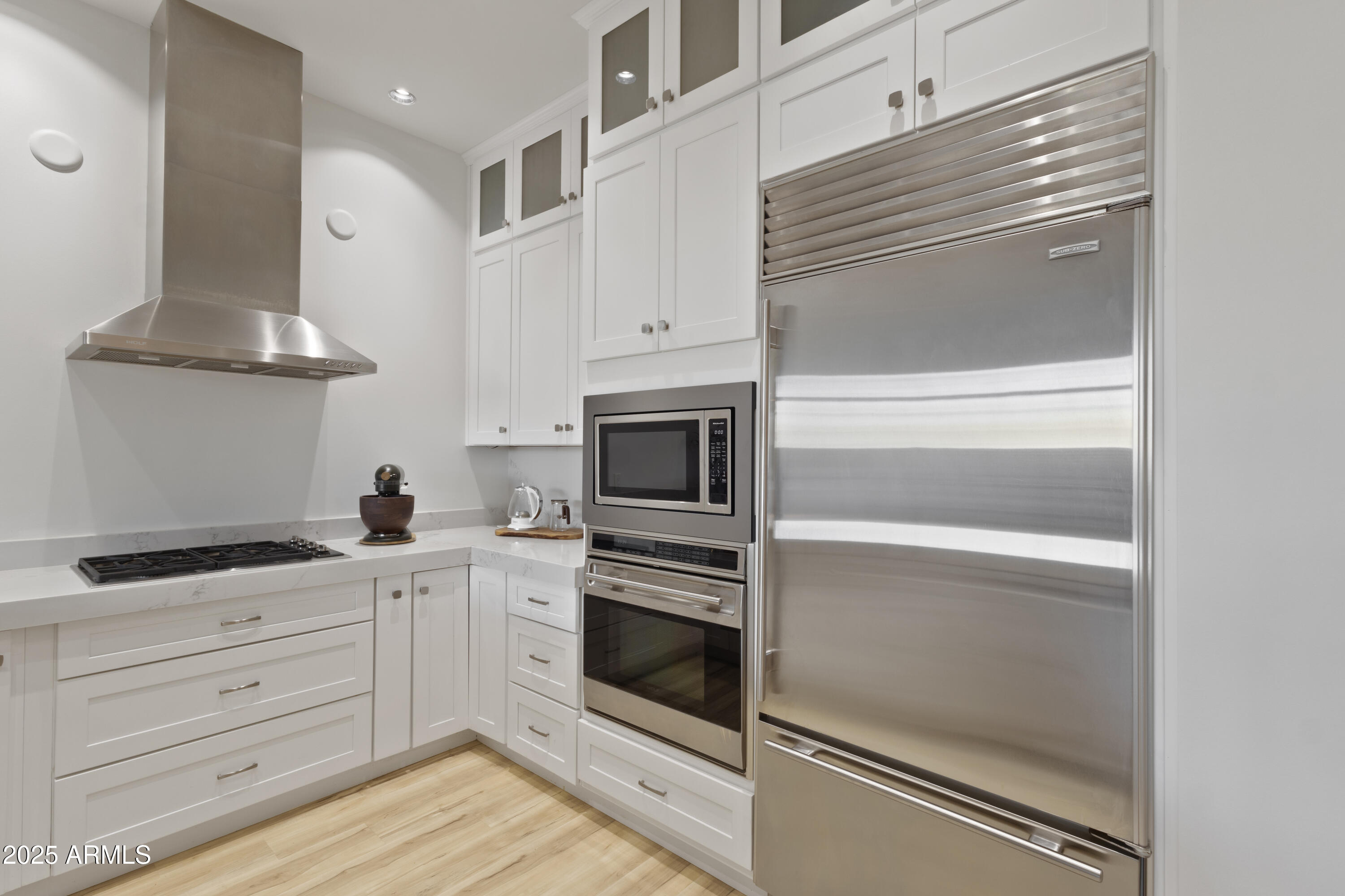 15215 N KIERLAND Boulevard # 106