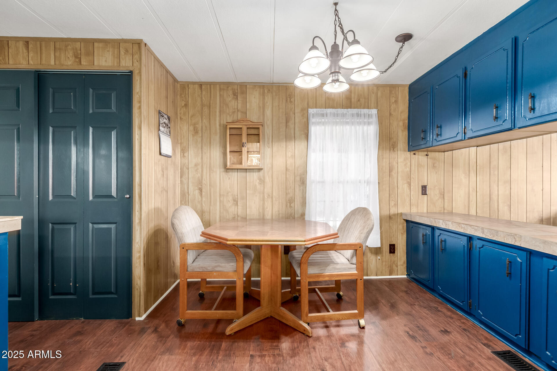 3405 S Tomahawk Road # 111