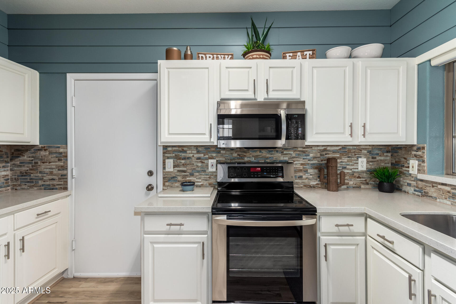 2801 N LITCHFIELD Road # 72