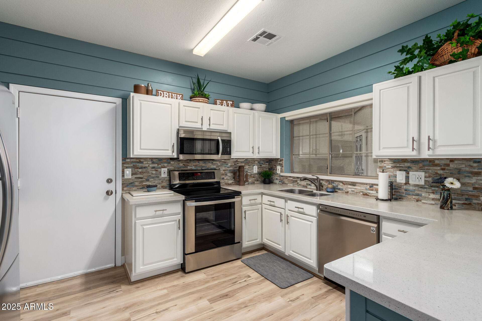 2801 N LITCHFIELD Road # 72